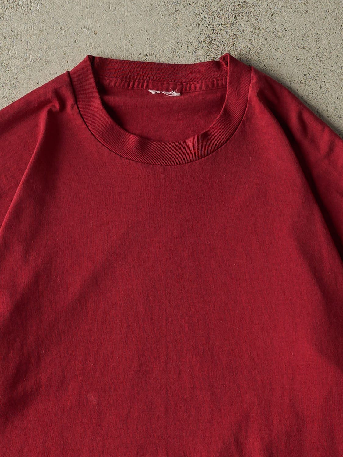 Vintage 90s Burgundy Blank Single Stitch Tee (L/XL) - Image 2