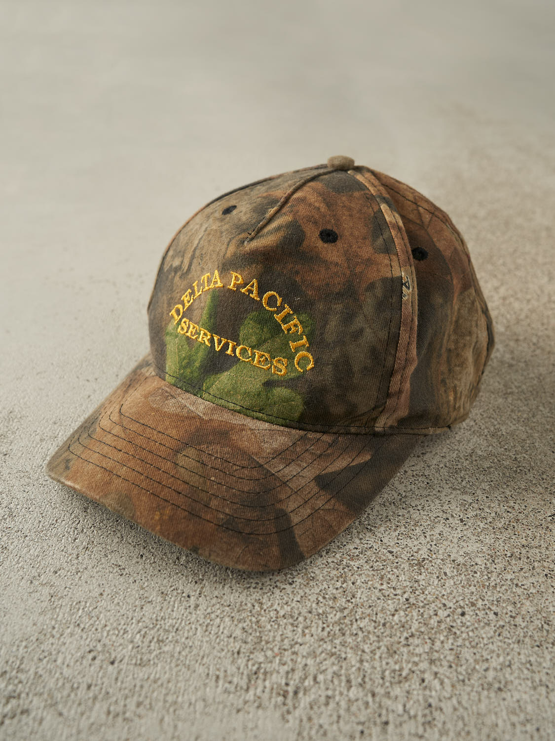 Vintage 90s Camo Embroidered Strapback (O/S) - Image 2