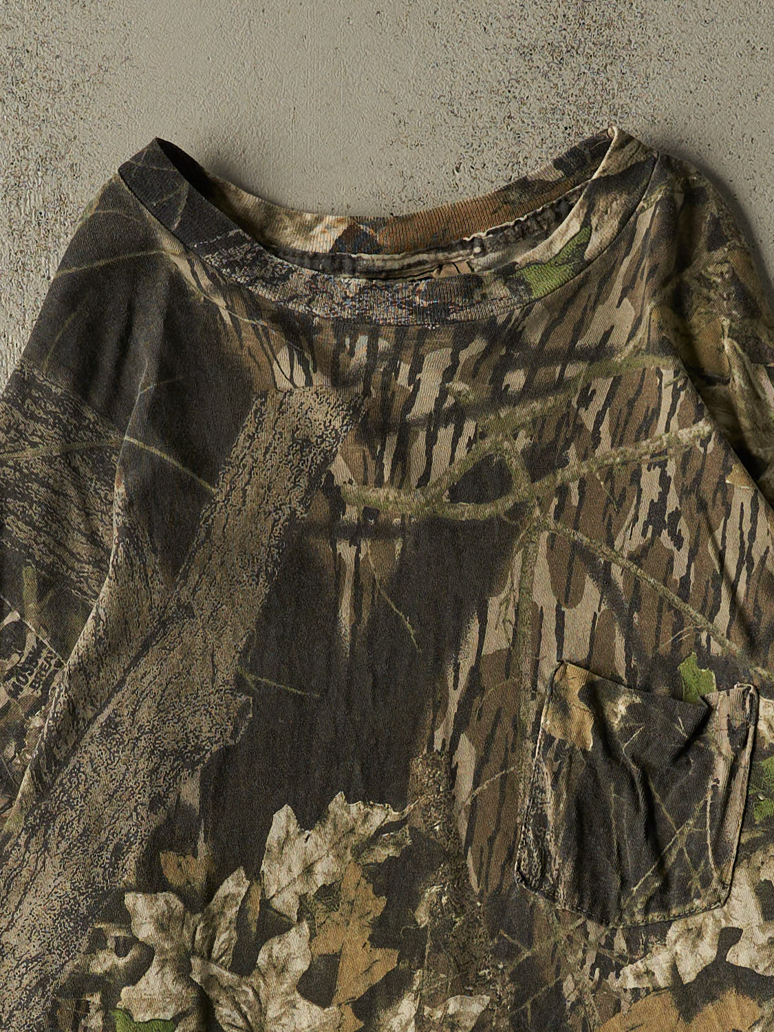 Vintage 90s Camo Mossy Oak Pocket Long Sleeve (XXL) - Image 2