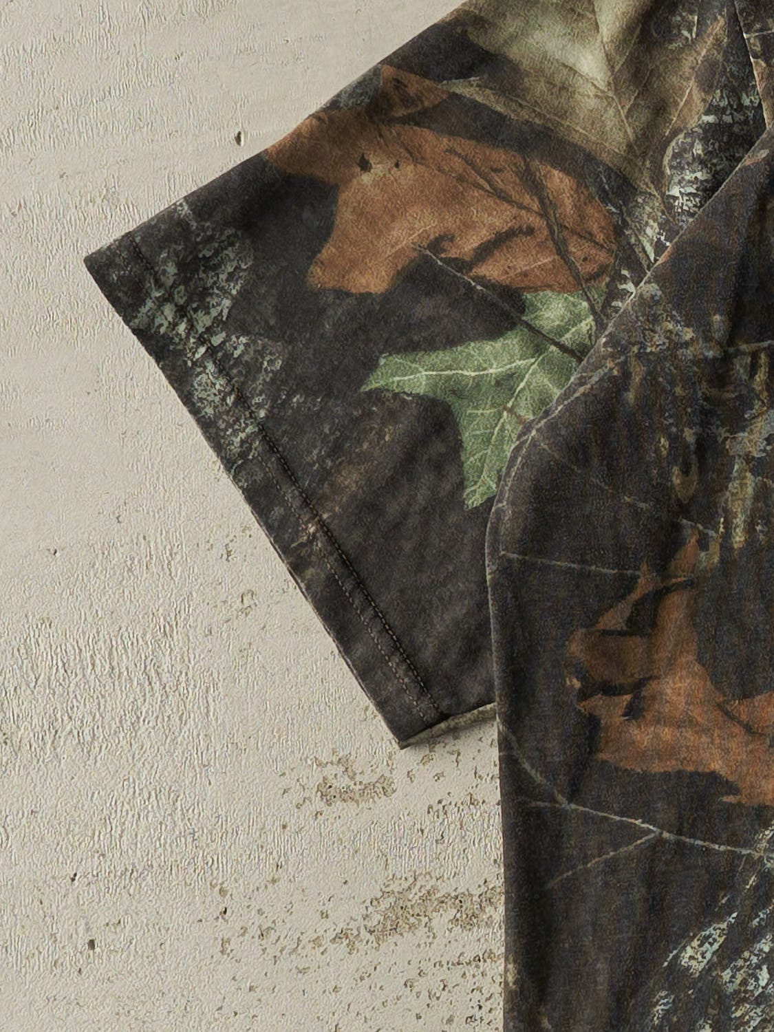 Vintage Y2K Camo Mossy Oak Pocket Tee (XXL) - Image 3