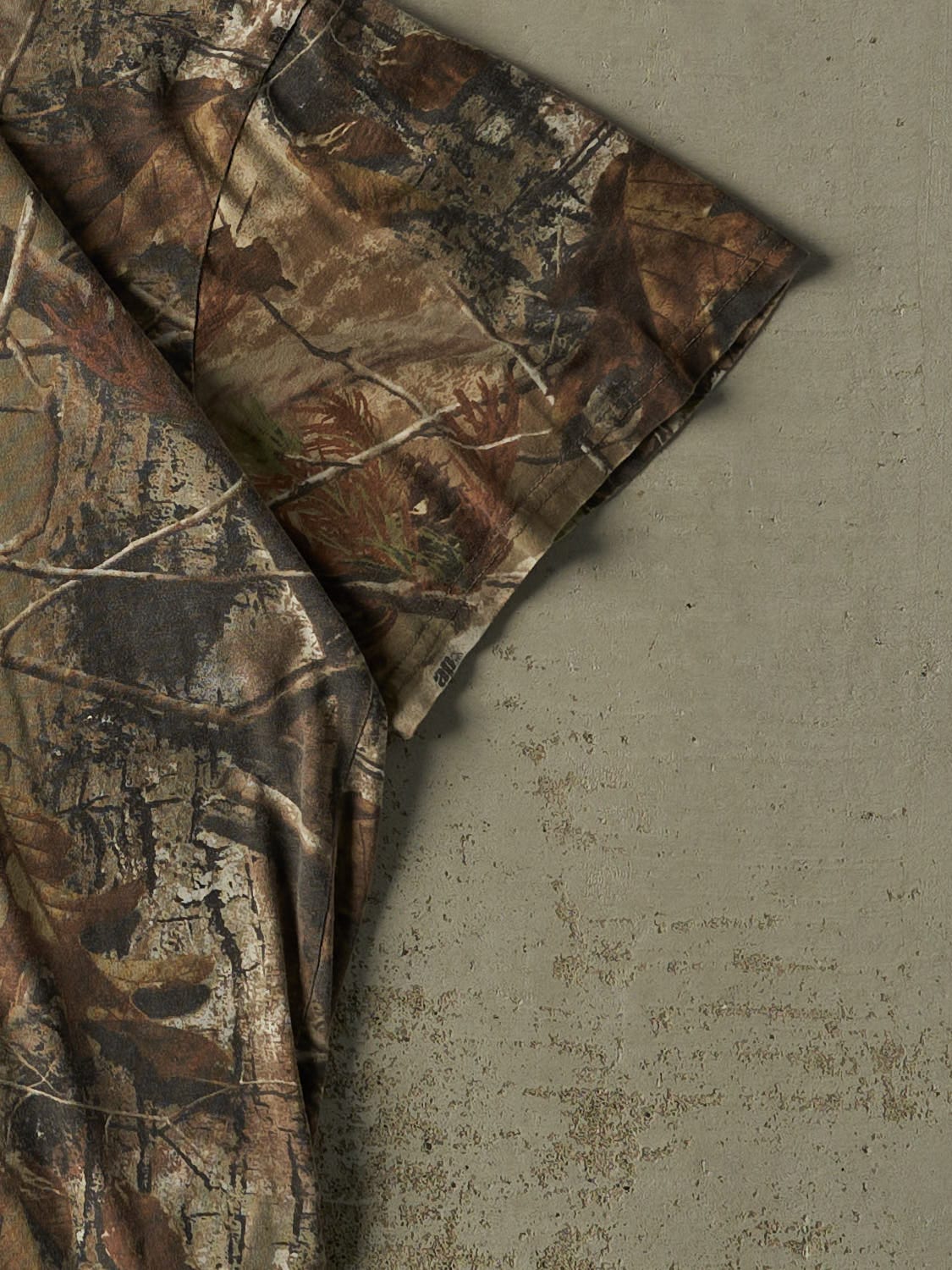 Vintage 90s Camo Realtree Tee (XXL) - Image 4