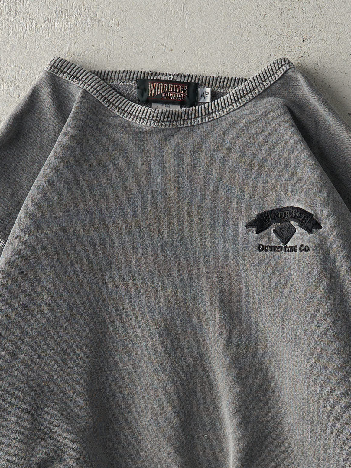 Vintage 90s Faded Charcoal Grey Embroidered Wind River Crewneck (XL) - Image 2
