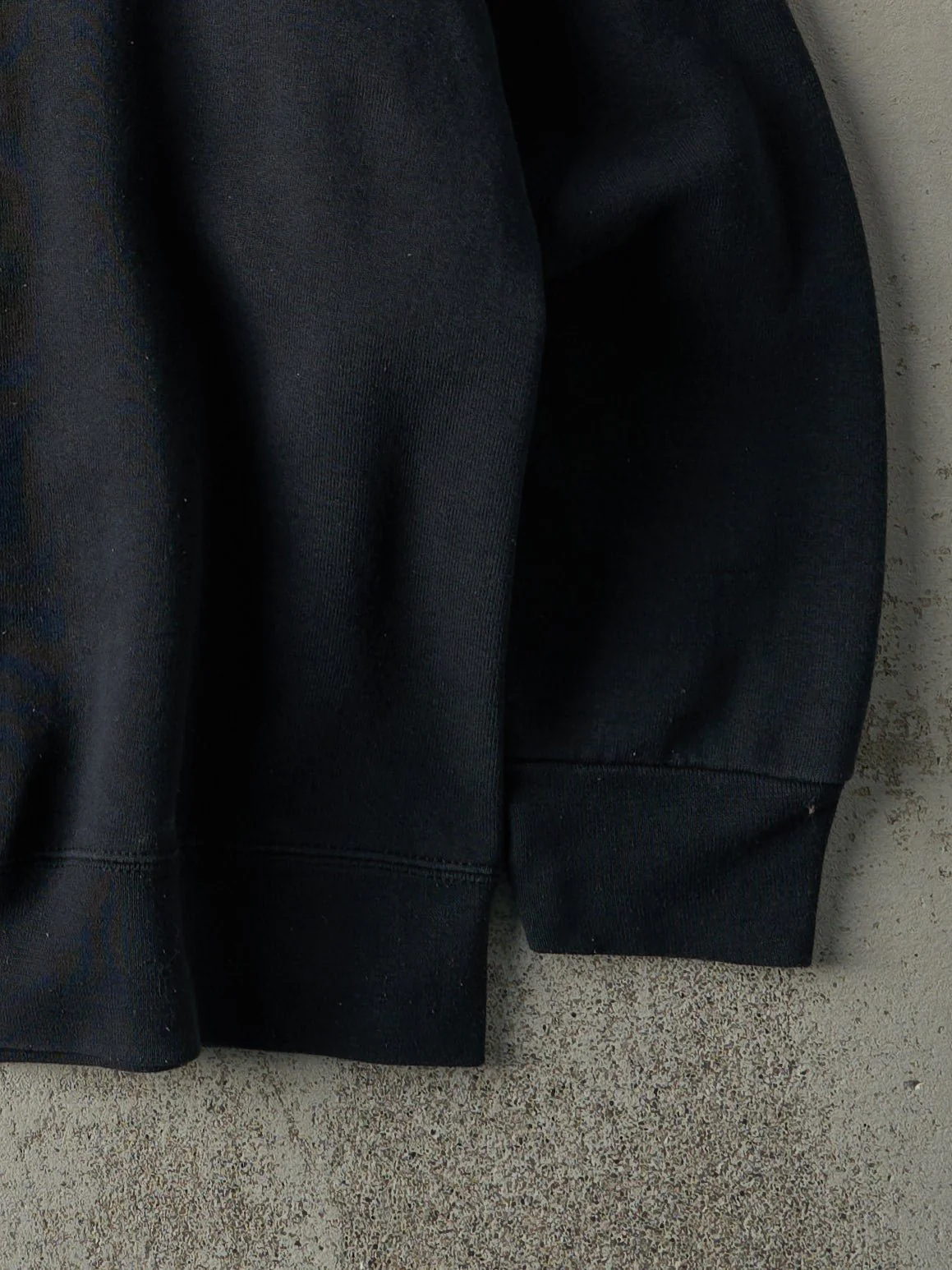 Vintage 90s Faded Black Blank Crewneck (L) - Image 3