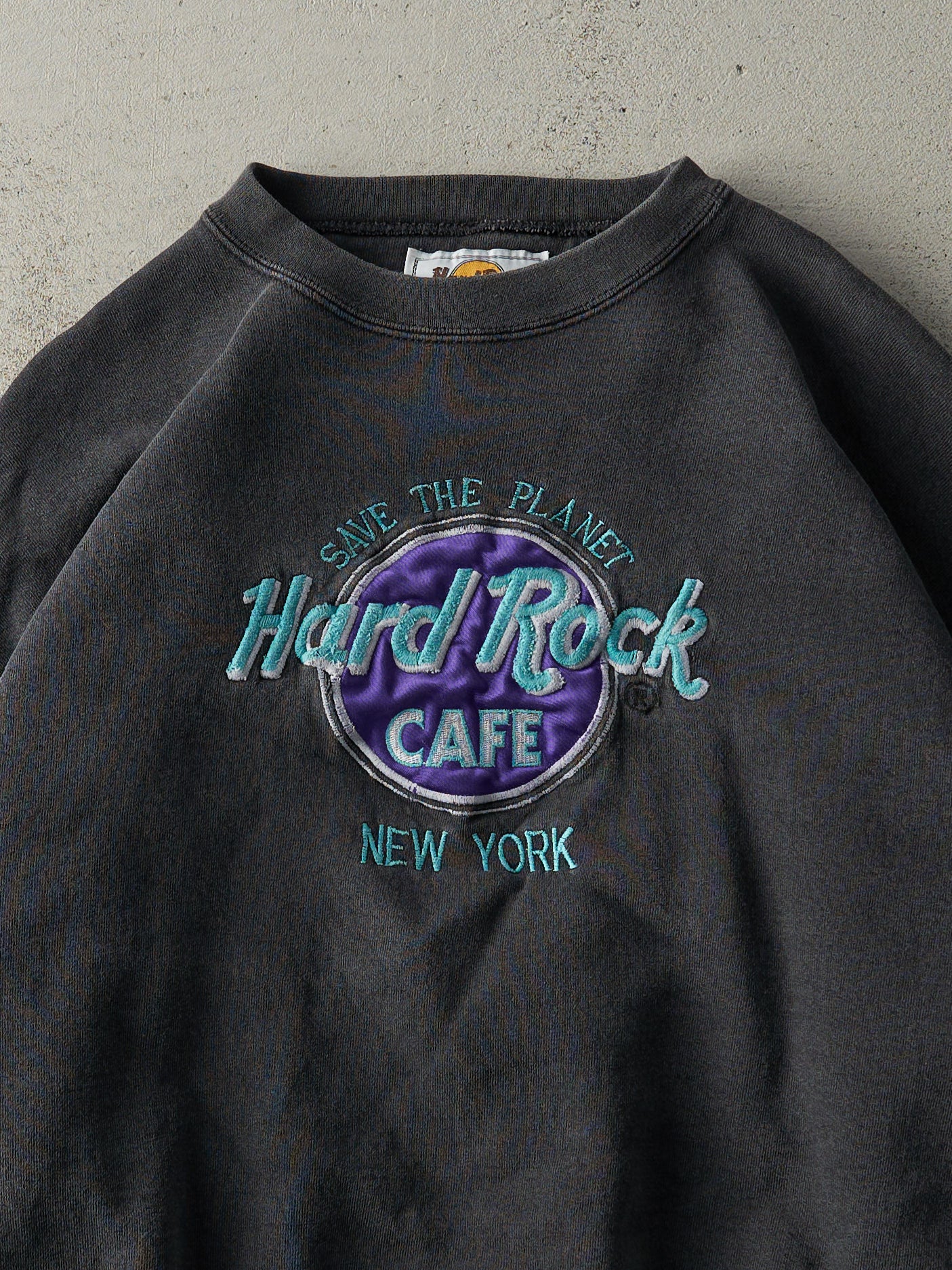 Vintage 90s Faded Black Embroidered Hard Rock New York (L/XL) - Image 2