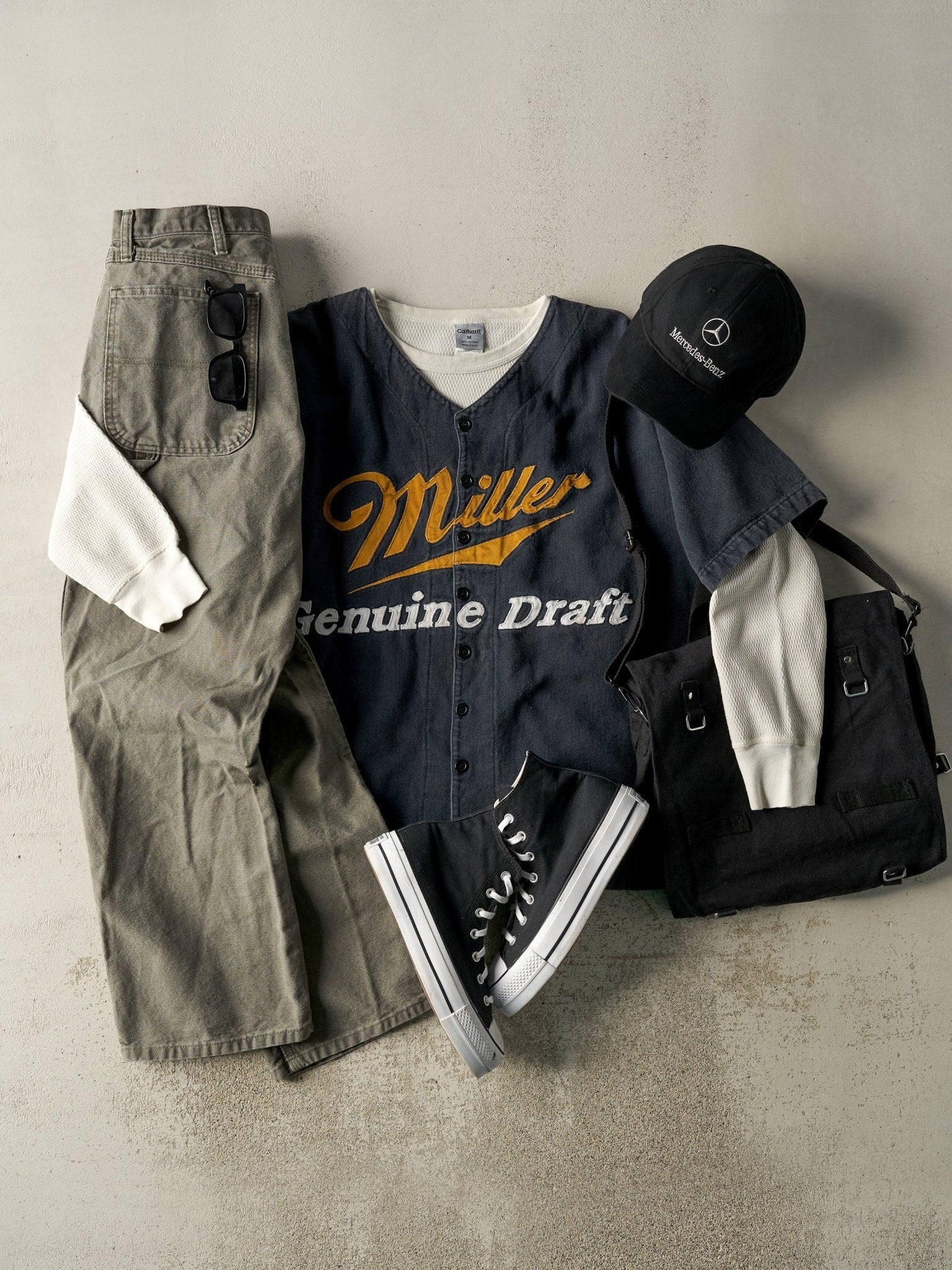 Vintage 90s Faded Black Embroidered Miller Genuine Draft Baseball Jersey (L) - Image 2