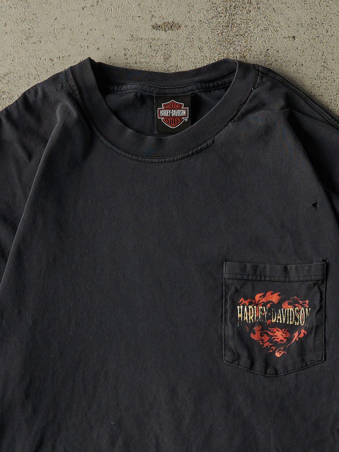 Vintage 90s Faded Black Harley Davidson St. Pete Beach Florida Pocket Tee (L) - Image 3
