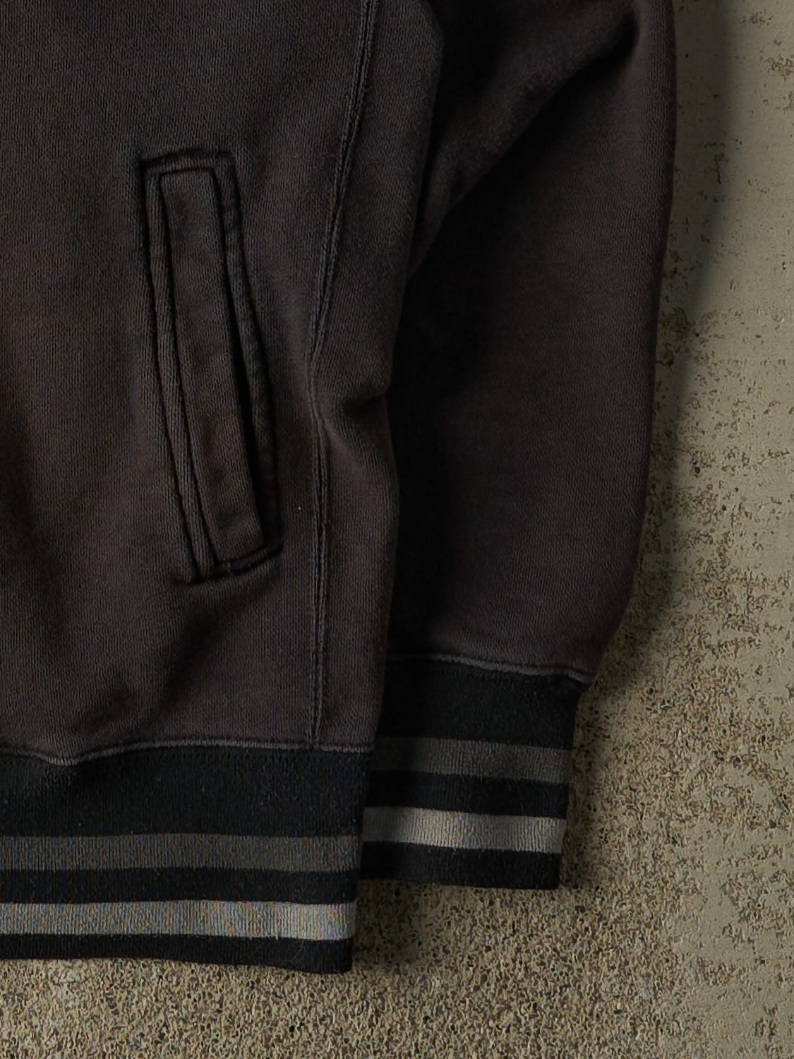 Vintage 90s Faded Black Roots Zip Up Sweater (M) - Image 4