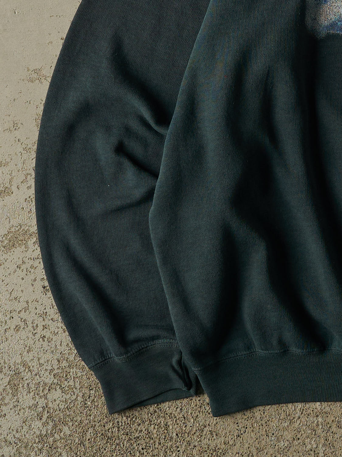 Vintage 90s Faded Green Fish Crewneck (XL/XXL) - Image 3