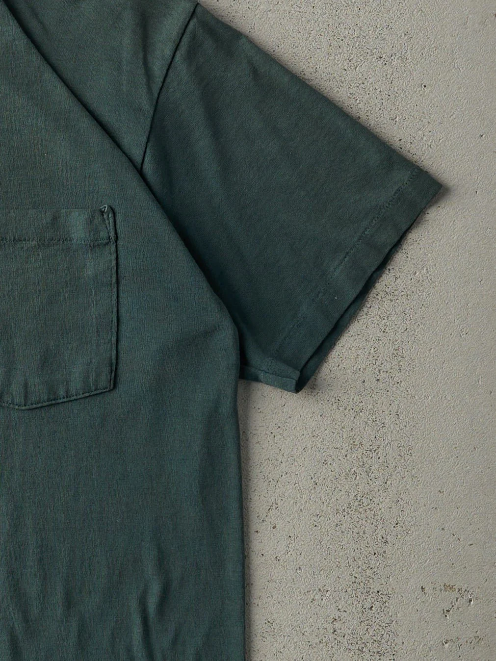 Vintage 90s Forest Green Blank Pocket Tee (S/M) - Image 3
