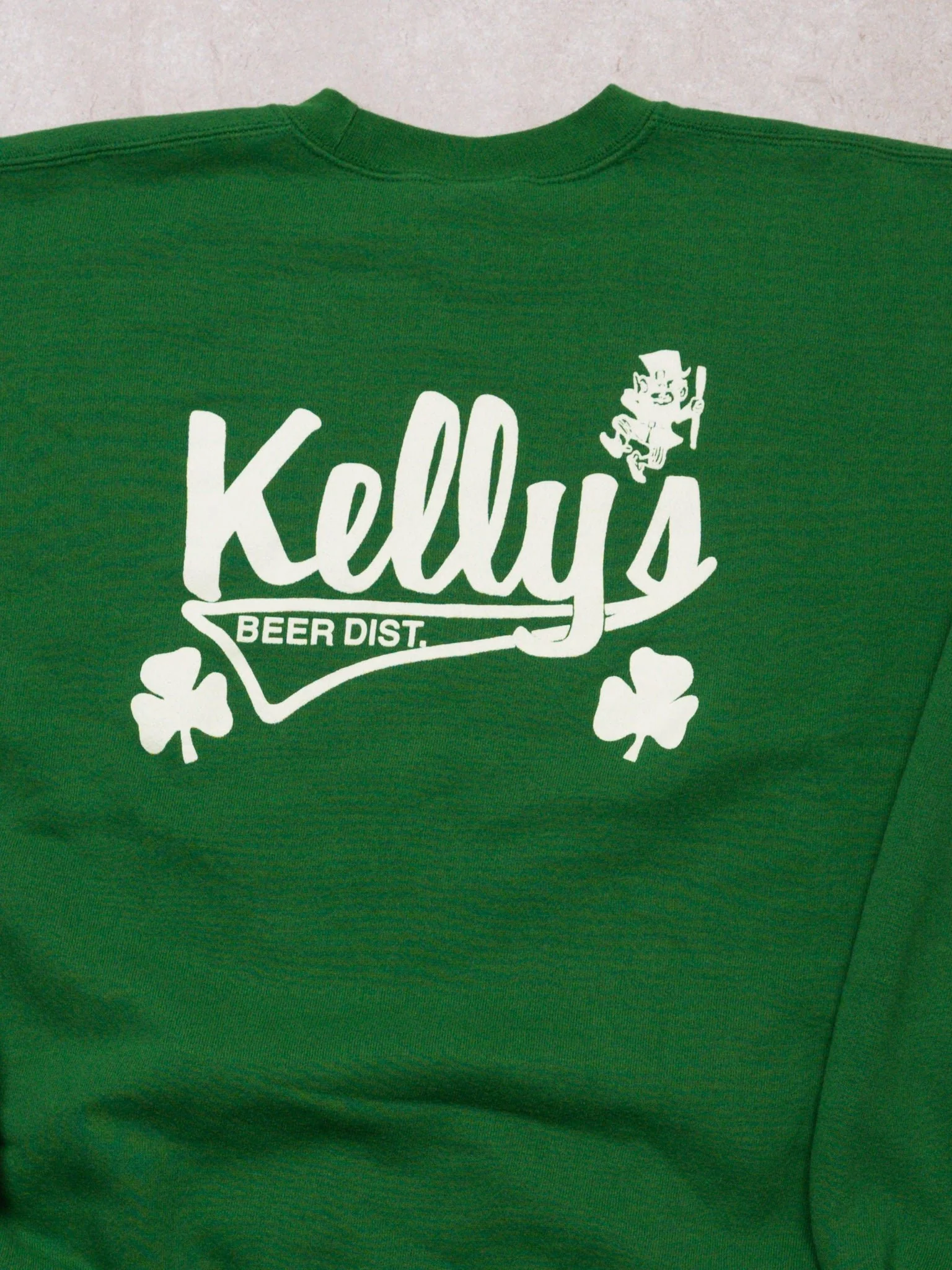 Vintage 90s Green Kelly's Beer Distributor Crewneck (L) - Image 4