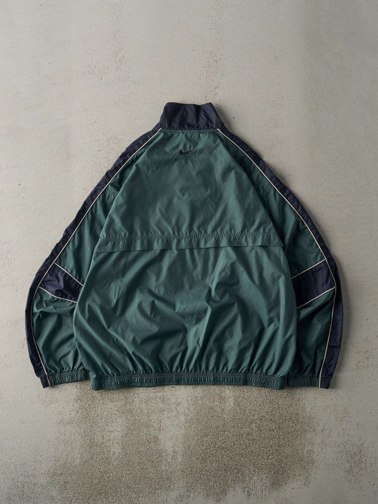 Vintage 90s Green & Navy Nike Zip Up Windbreaker Jacket (L) - Image 3