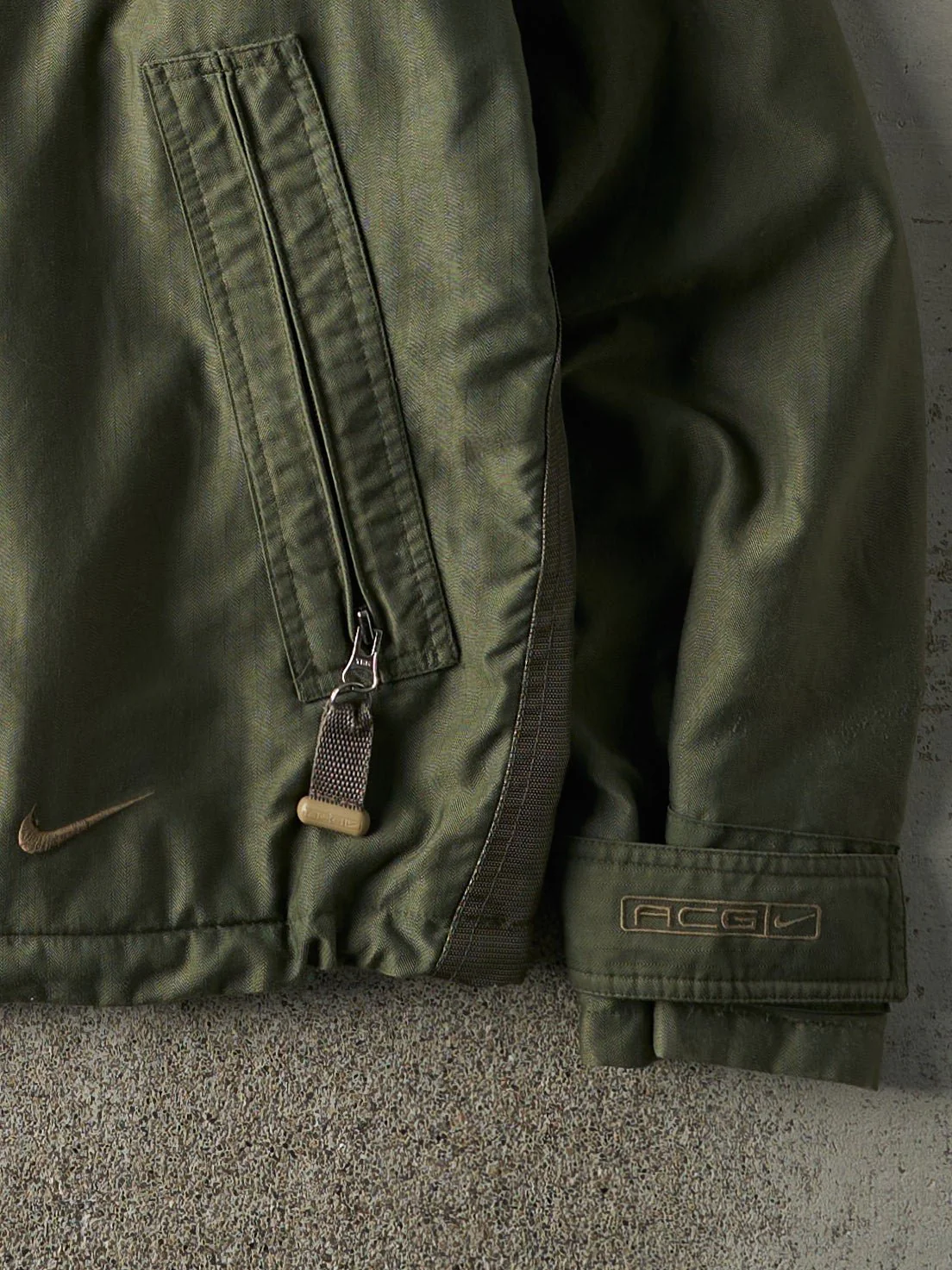 Vintage 90s Green Nike ACG Jacket (S/M) - Image 5