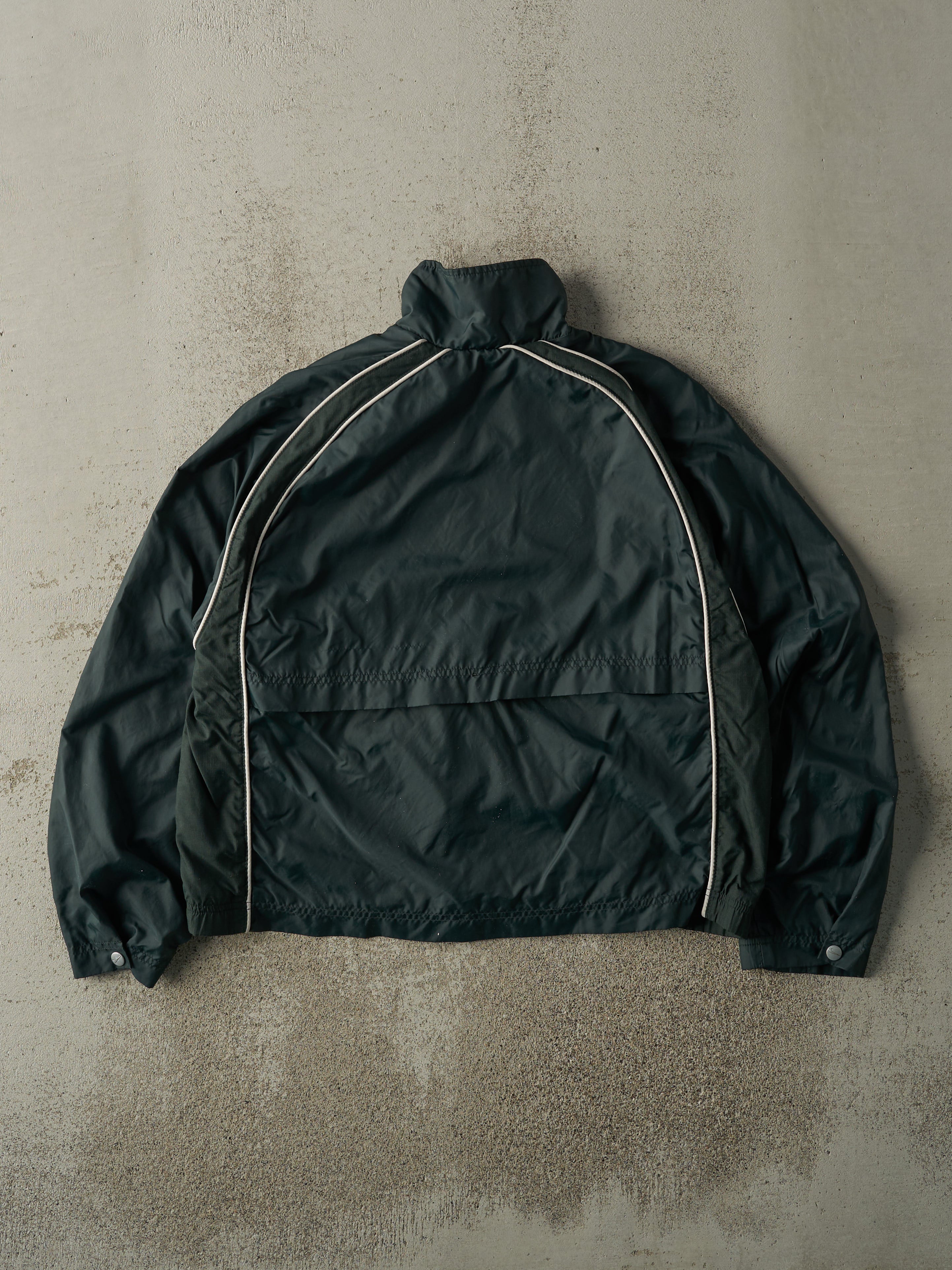 Vintage 90s Green Nike Windbreaker Boxy Jacket (S/M) - Image 3