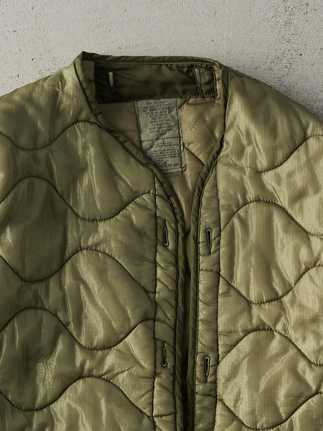 Vintage 90s Green Nylon Army Liner Jacket (M) - Image 2