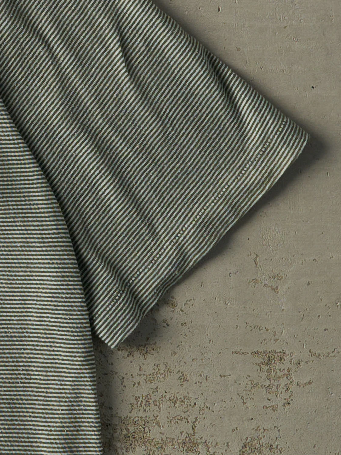 Vintage 90s Green Studebaker's Striped Tee (L/XL) - Image 3