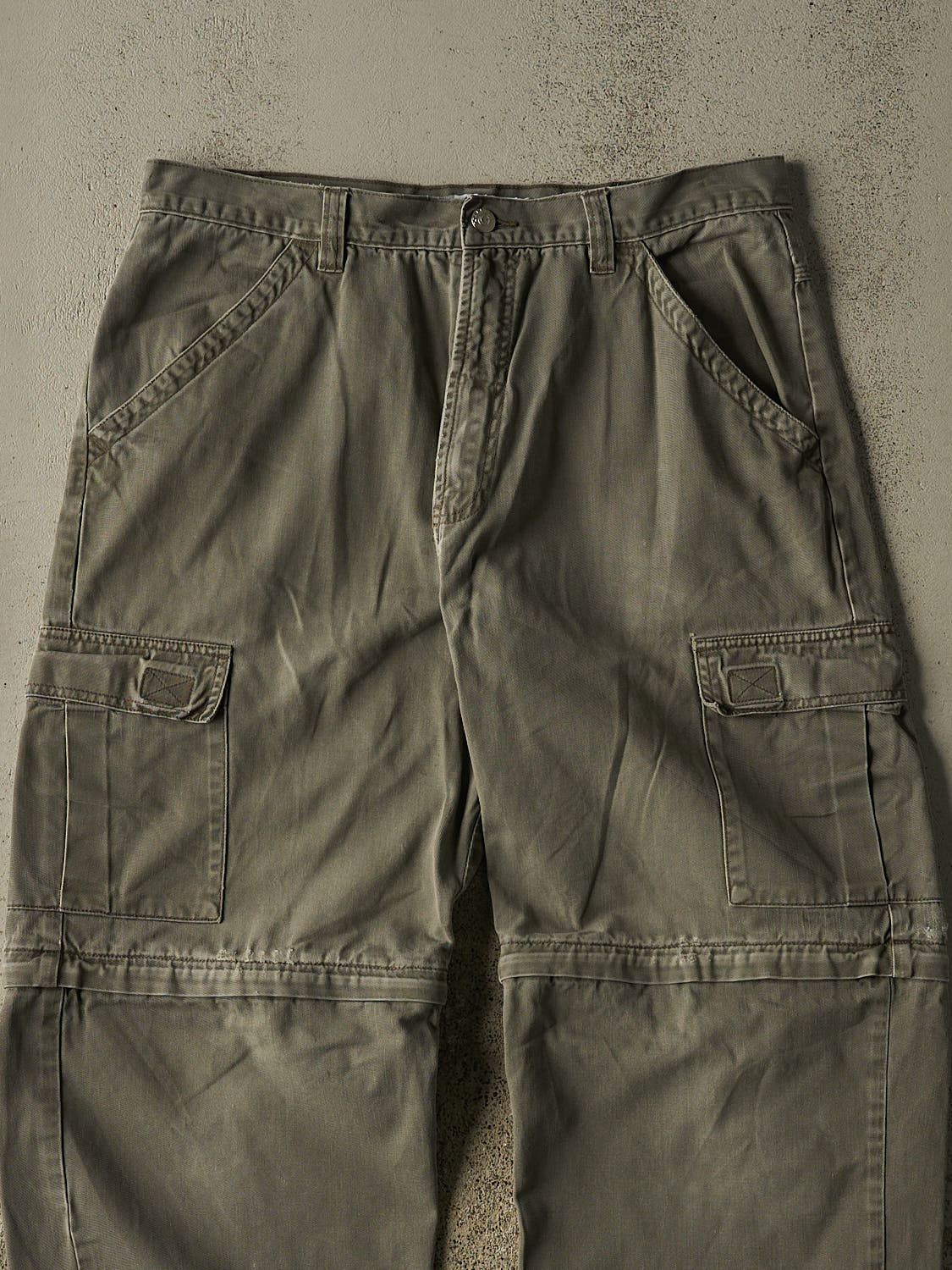 Vintage 90s Green Utility Zip Off Cargo Pants (34x29) - Image 3
