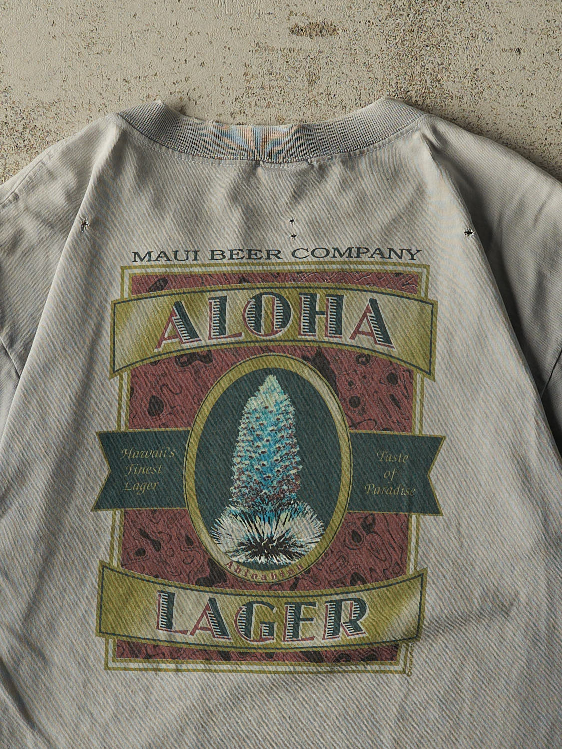 Vintage 80s Sun Faded Grey Aloha Lager Maui Beer Co Tee (S) - Image 4