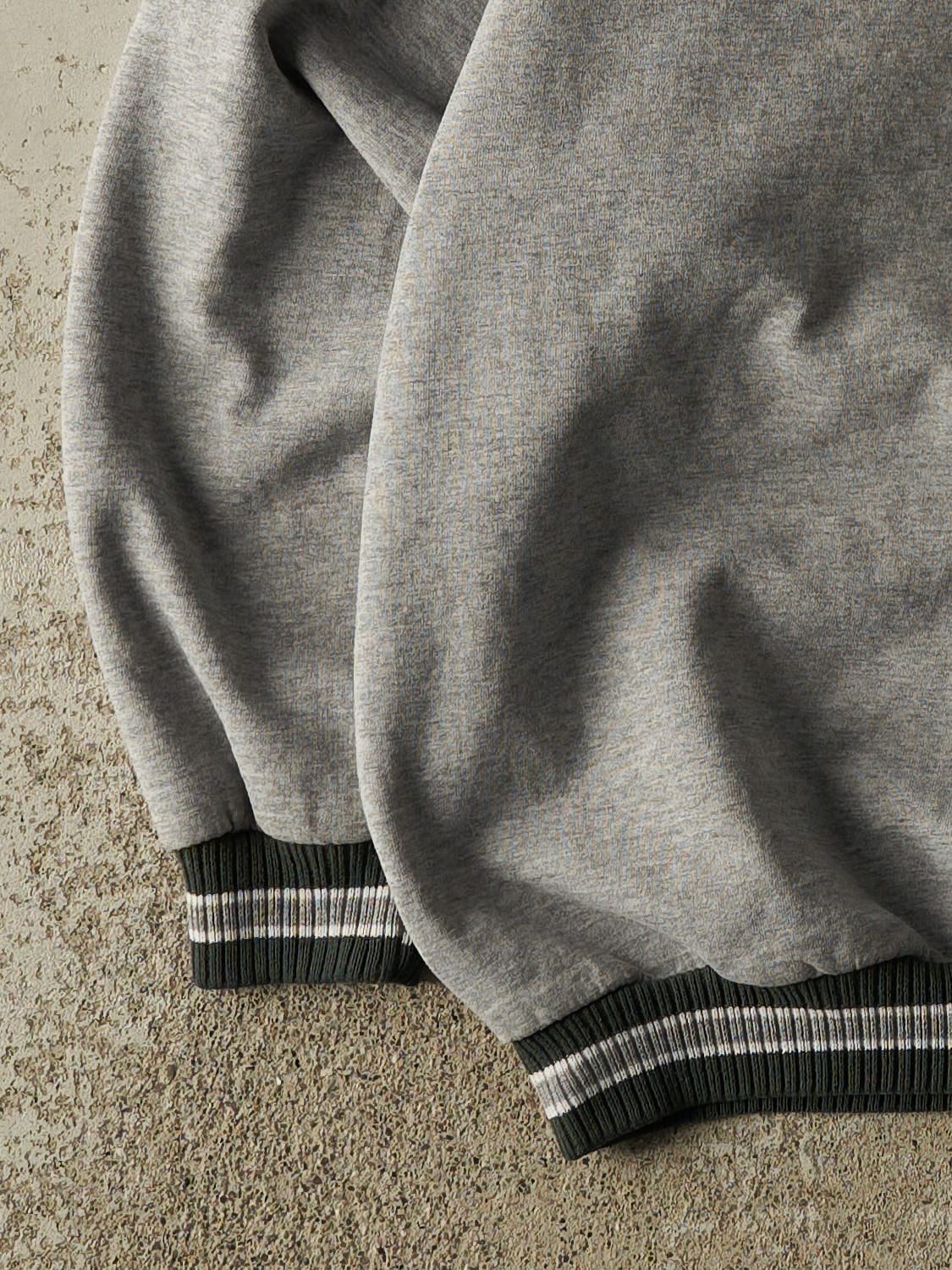 Vintage 90s Grey Bell Mobility Ribbed Crewneck (L) - Image 3