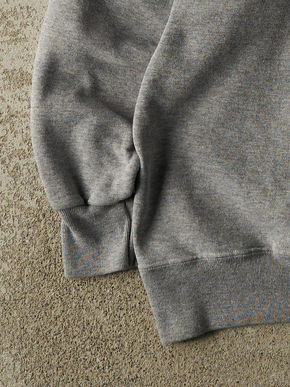 Vintage 90s Grey CCNY Embroidered Crewneck (L/XL) - Image 3