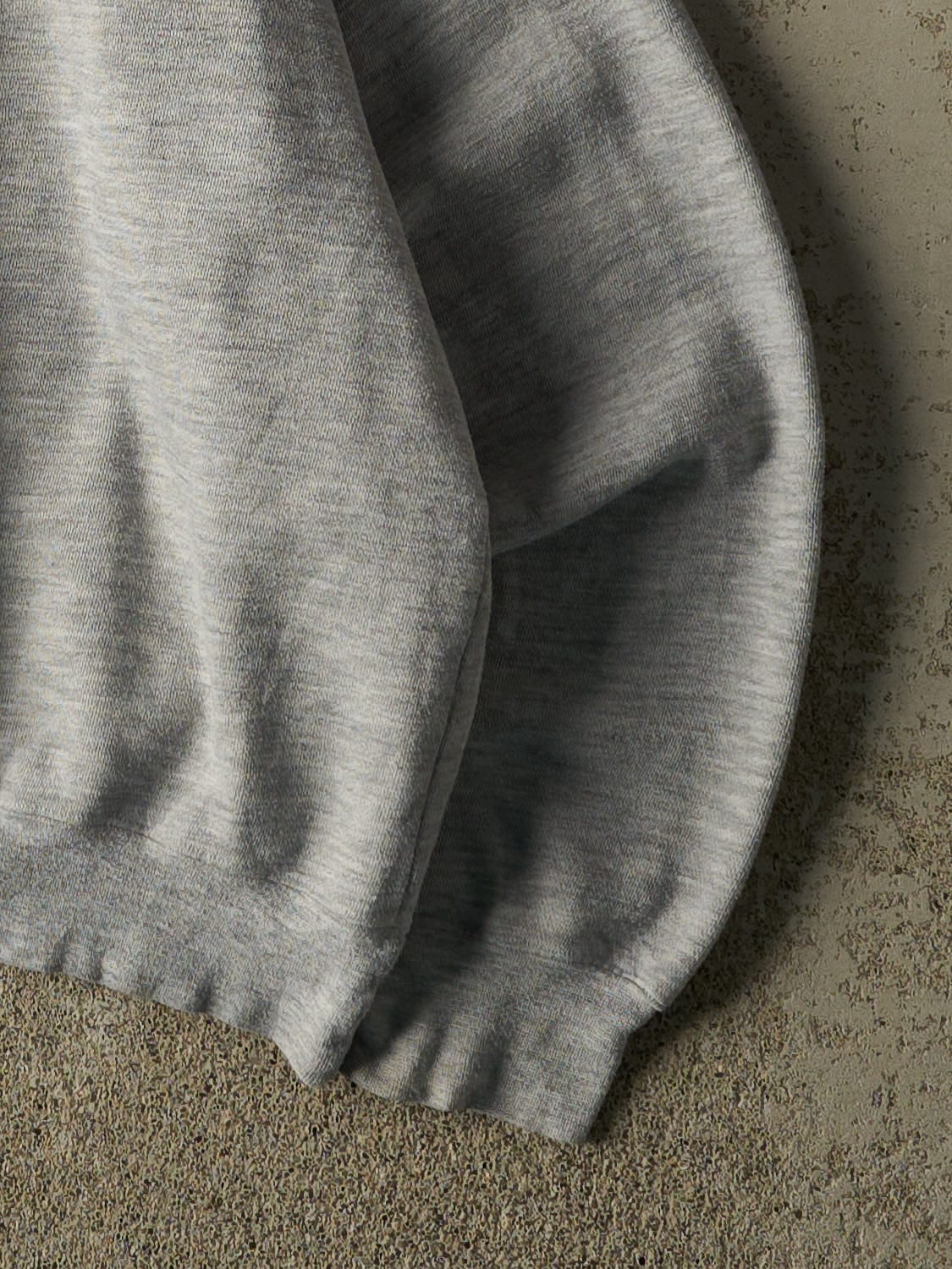 Vintage 90s Grey Guess Jeans Embroidered Hoodie (XS/S) - Image 4