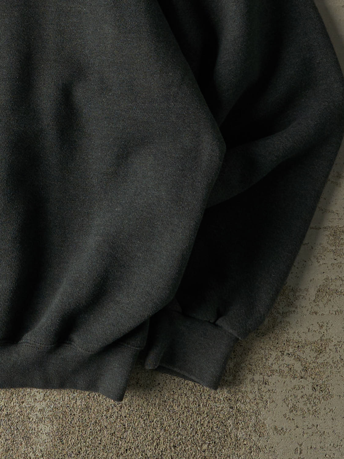 Vintage 90s Grey Nike Embroidered Crewneck (XL/XXL) - Image 4
