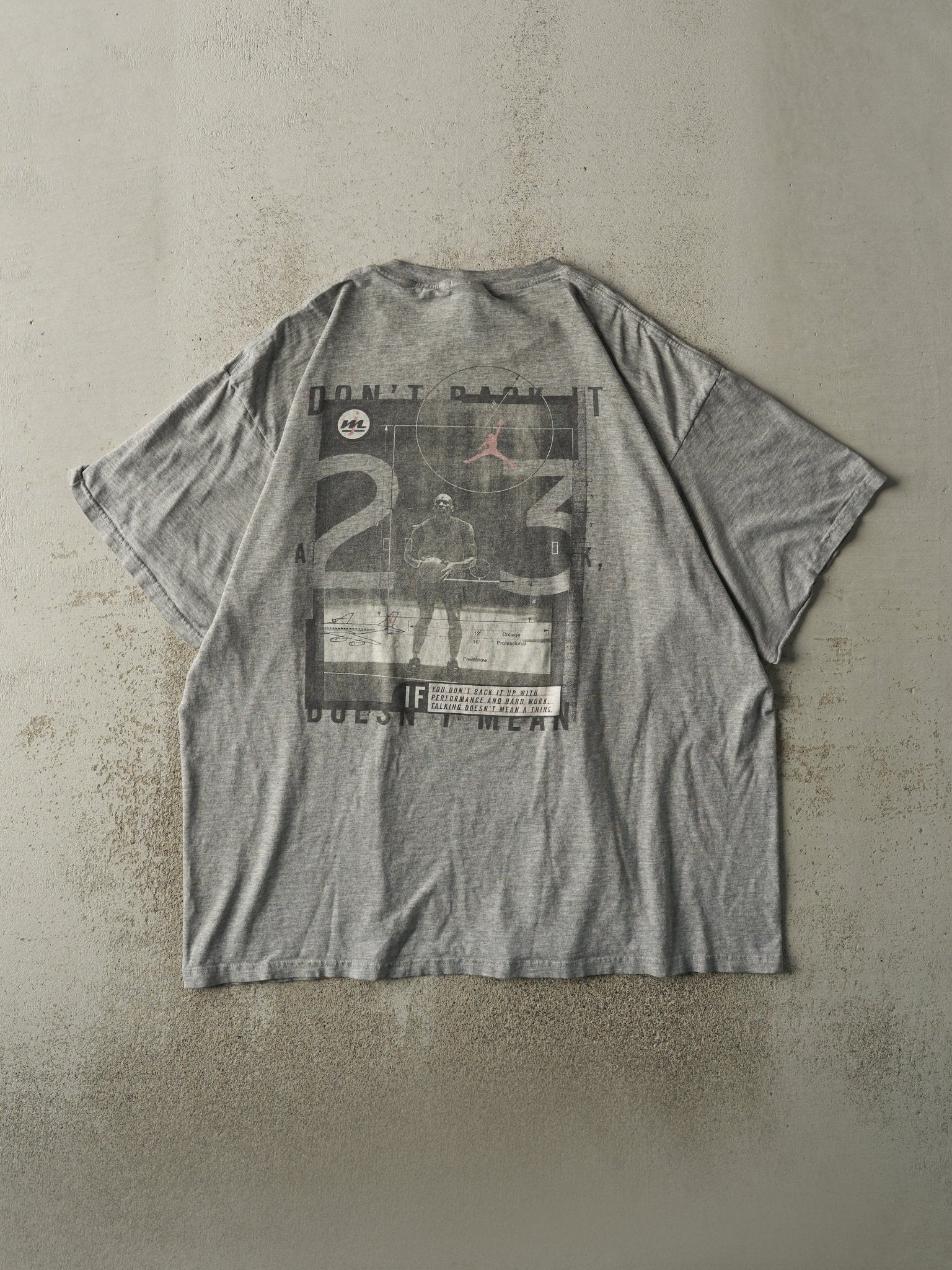 Vintage 90s Grey Nike Michael Jordan Tee (L/XL) - Image 2