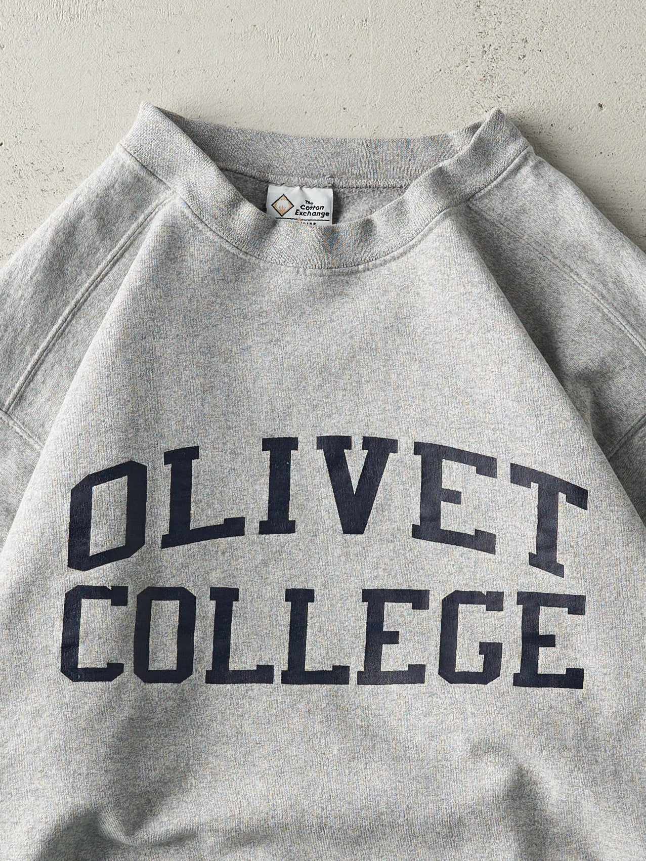 Vintage 90s Grey Olivet College Crewneck (M) - Image 2