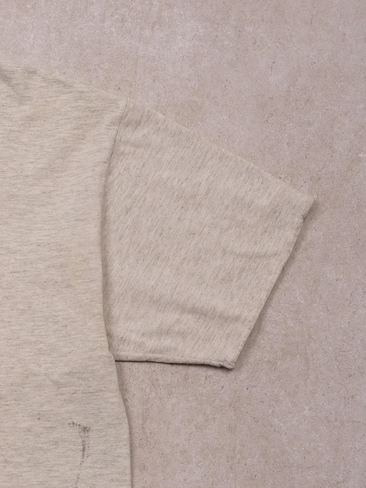 Vintage 90s Grey + Red Warner Bros Looney Tunes Graphic Tee (S) - Image 3