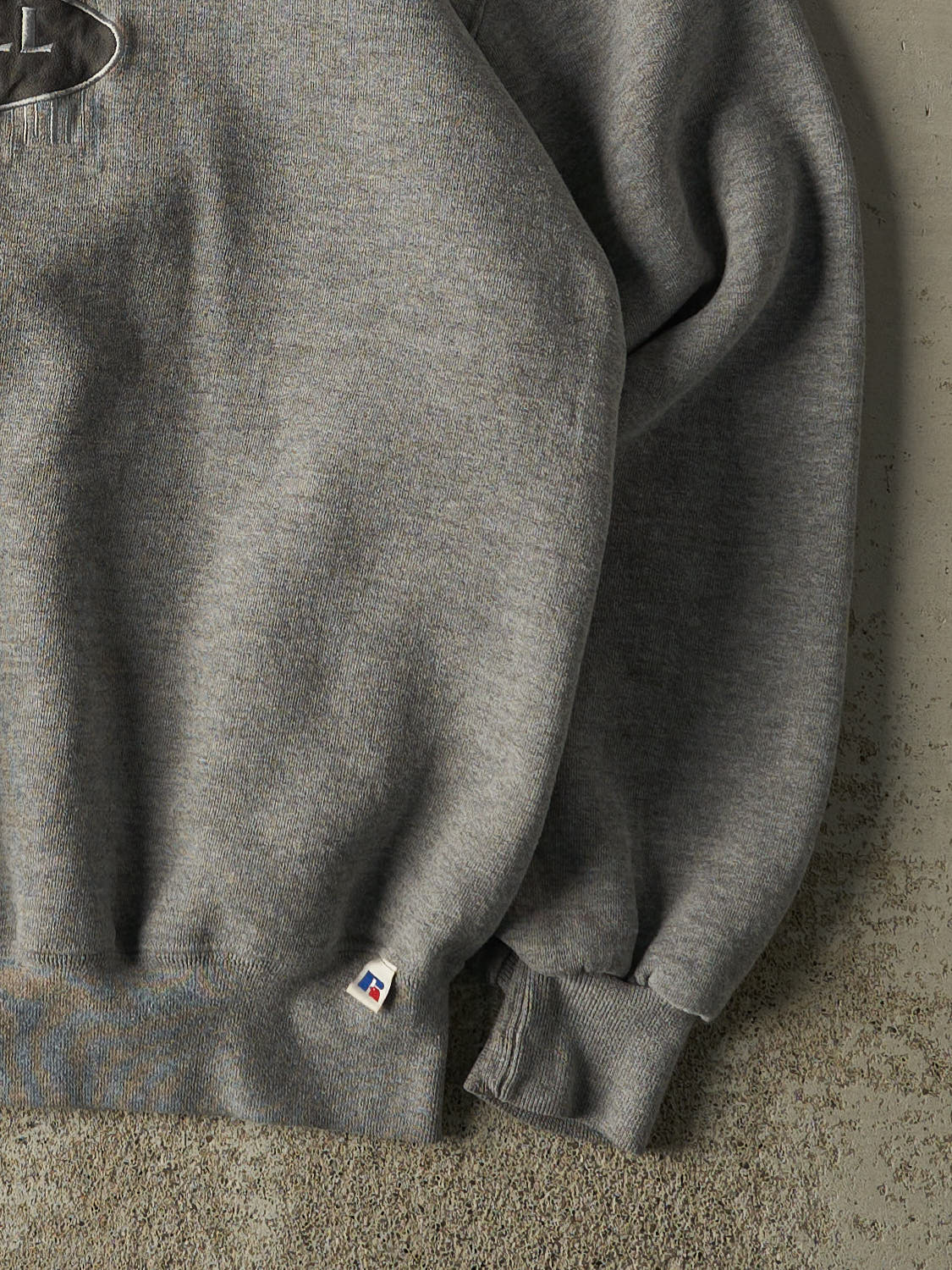 Vintage 90s Grey Russell Athletic Embroidered Logo Crewneck (L/XL) - Image 4