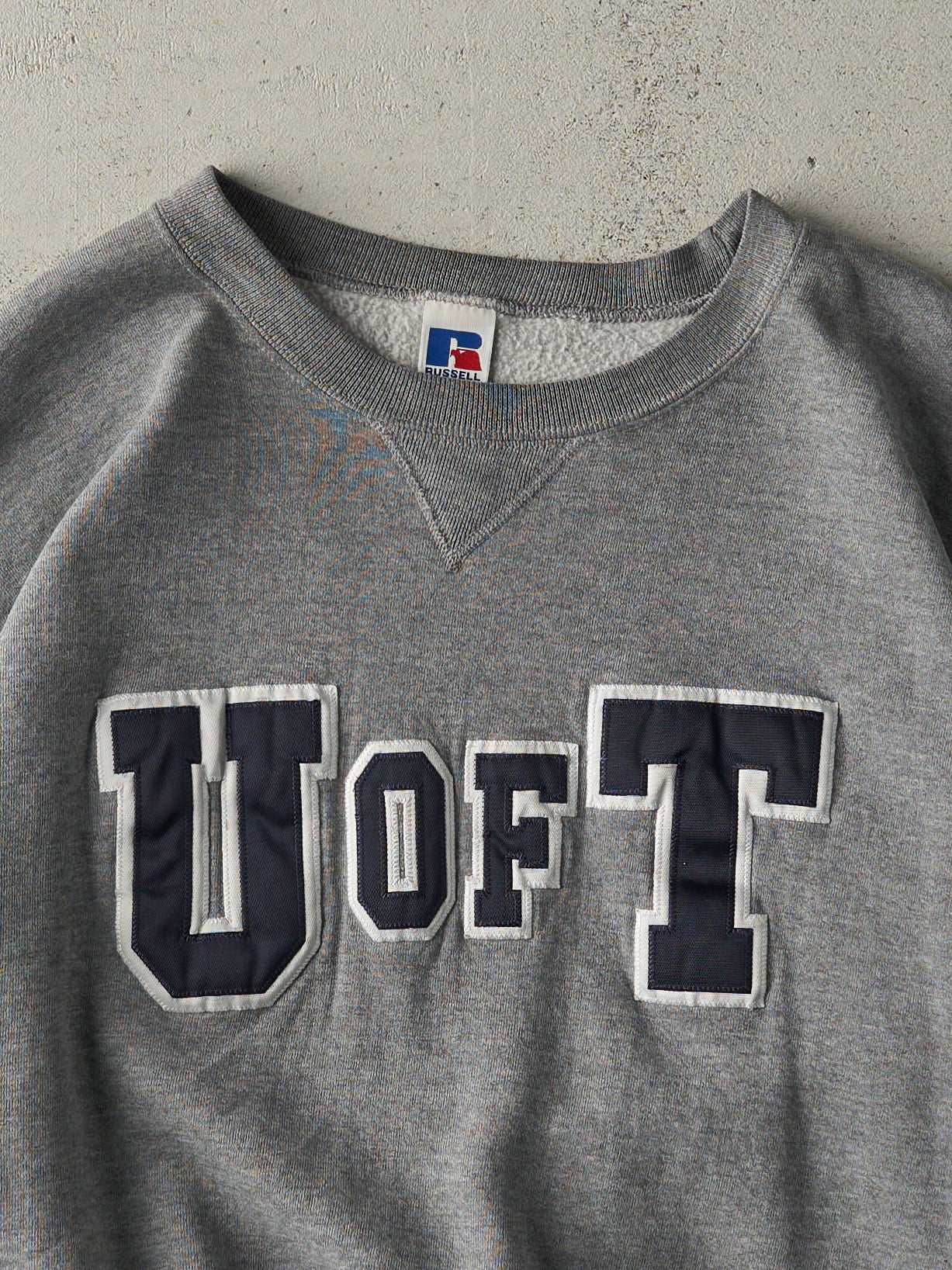 Vintage 90s Grey University of Toronto Russell Athletic Crewneck (XL) - Image 2
