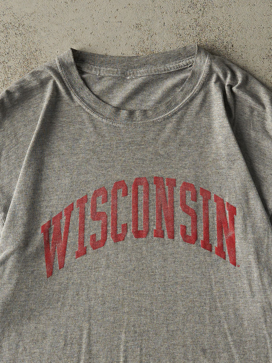 Vintage 90s Grey University of Wisconsin Tee (L/XL) - Image 2