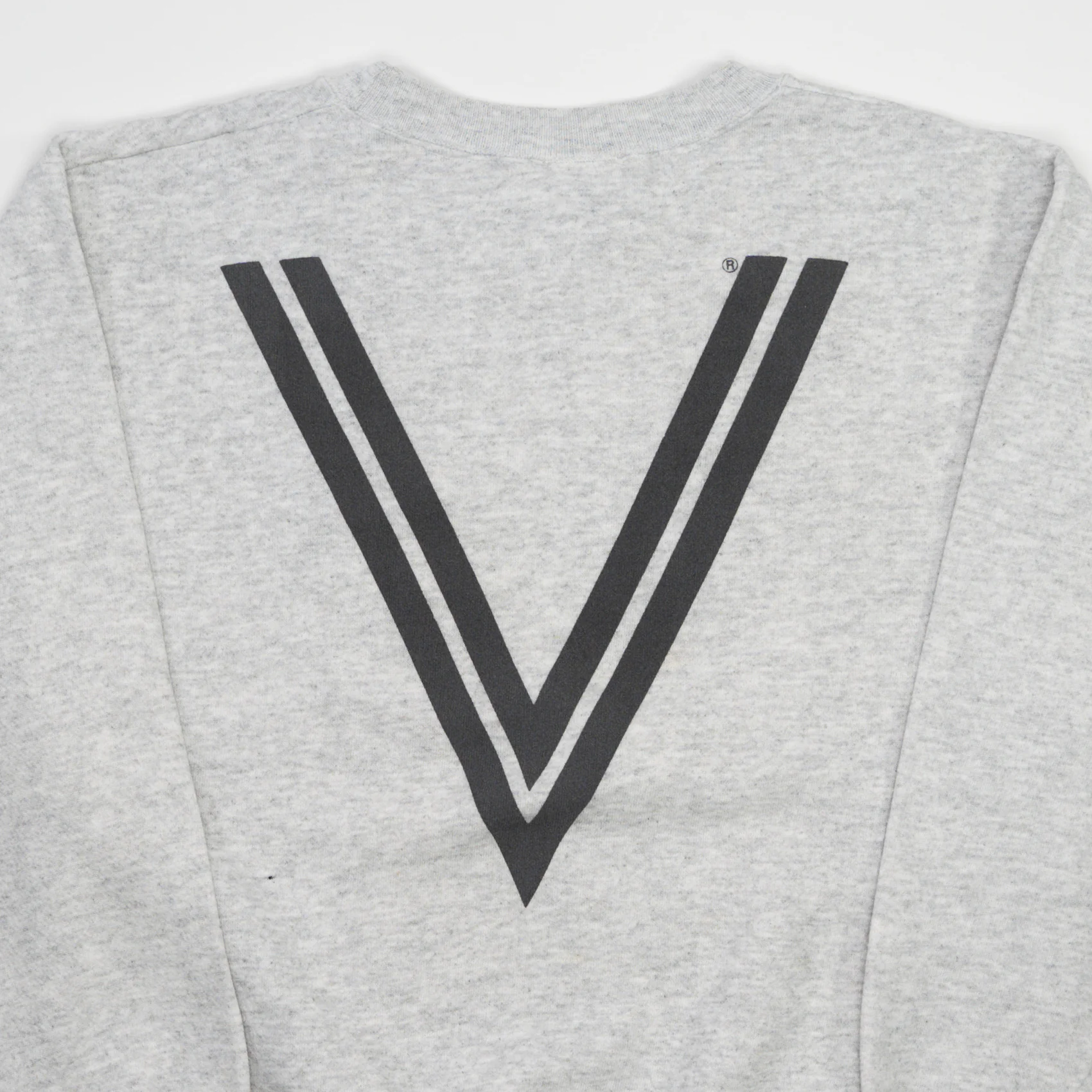 Vintage 90s Grey USAF Crewneck (M) - Image 4