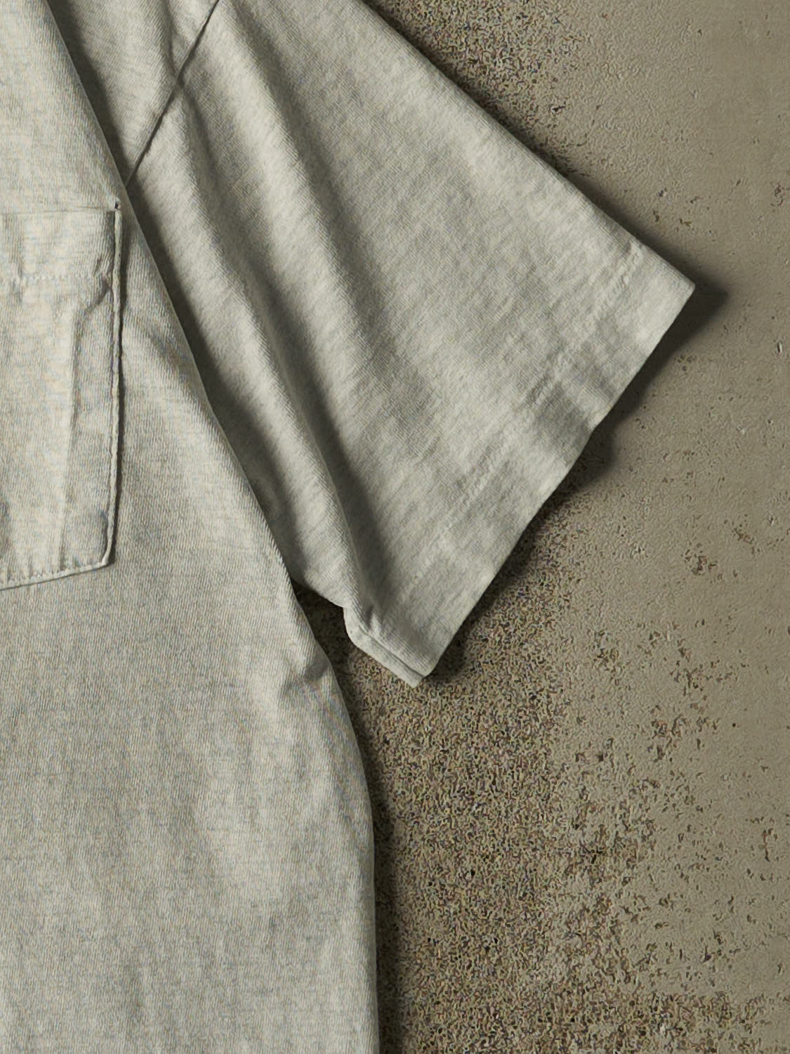 Vintage 90s Heather Grey Blank Single Stitch Pocket Tee (M) - Image 4