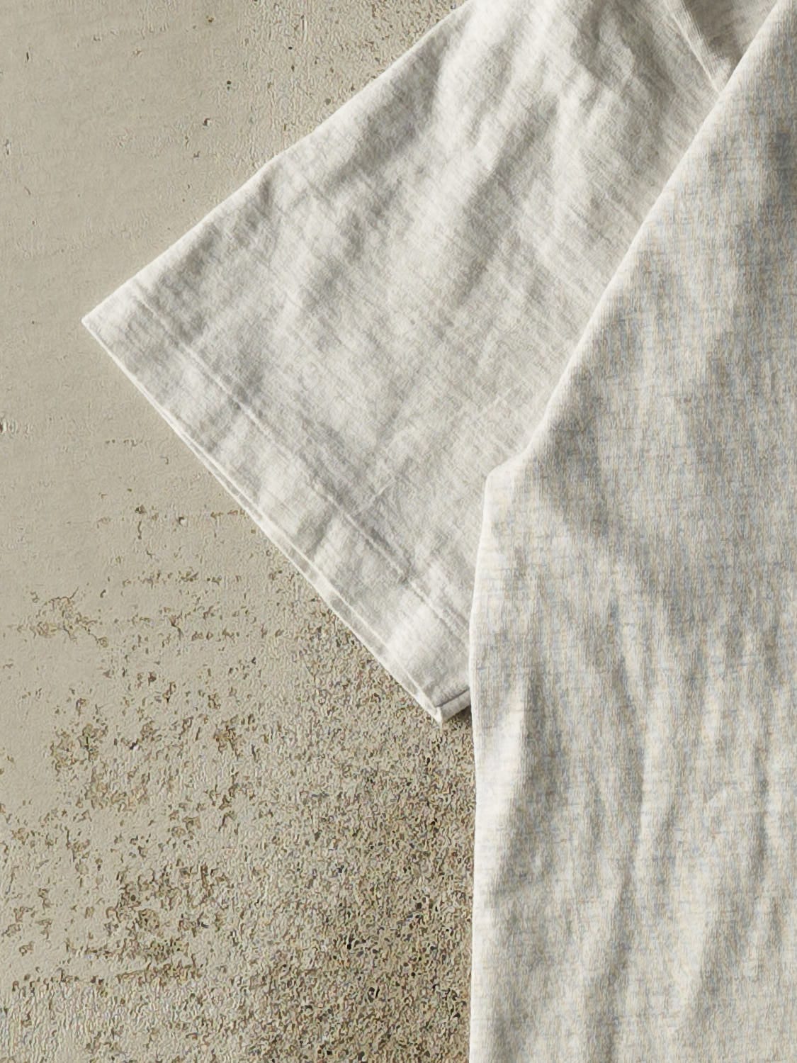 Vintage 90s Heather Grey Blank Single Stitch Tee (XS/S) - Image 3