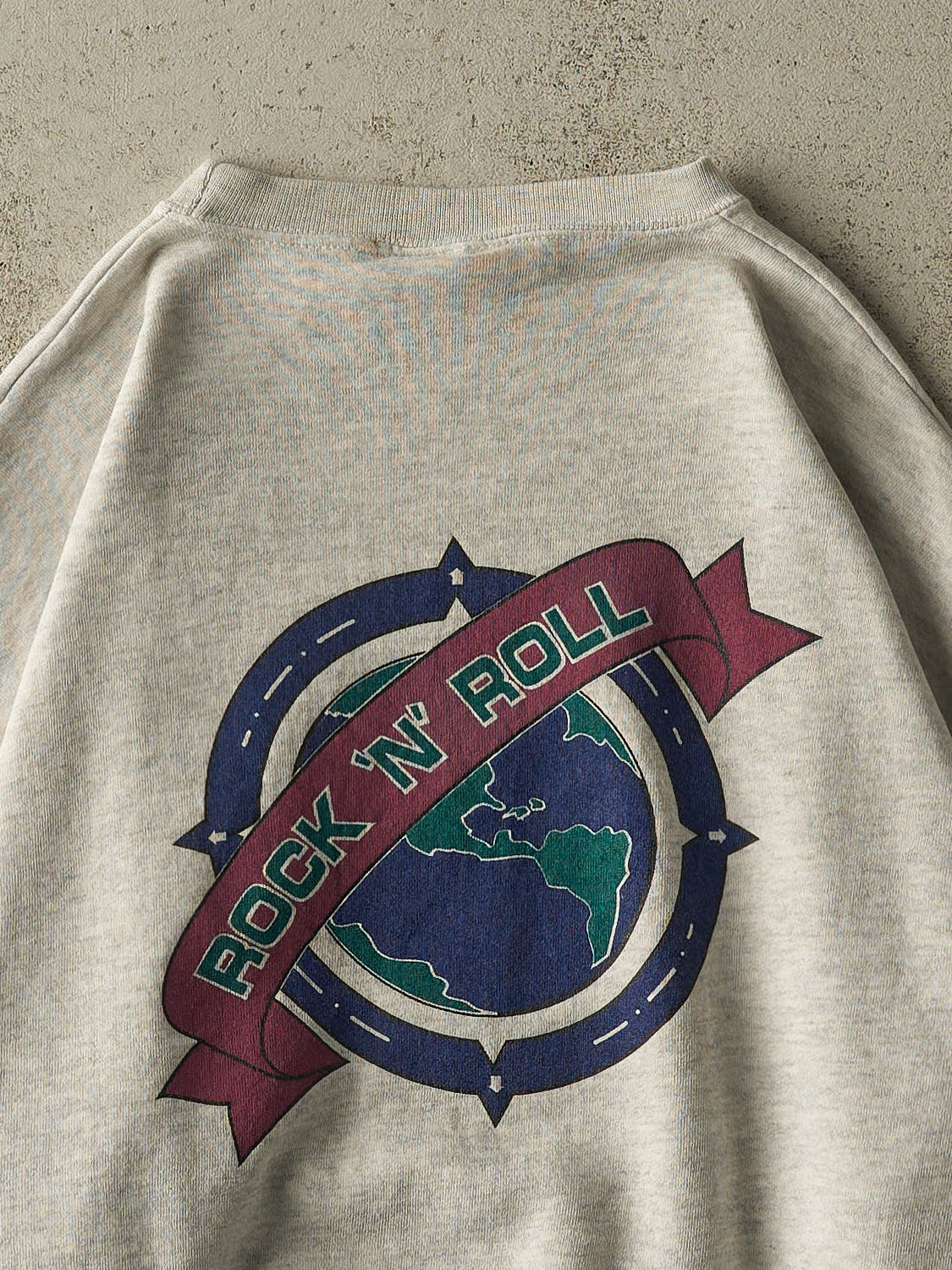 Vintage 90s Heather Grey Hard Rock Cafe New York Crewneck (XL/XXL) - Image 4