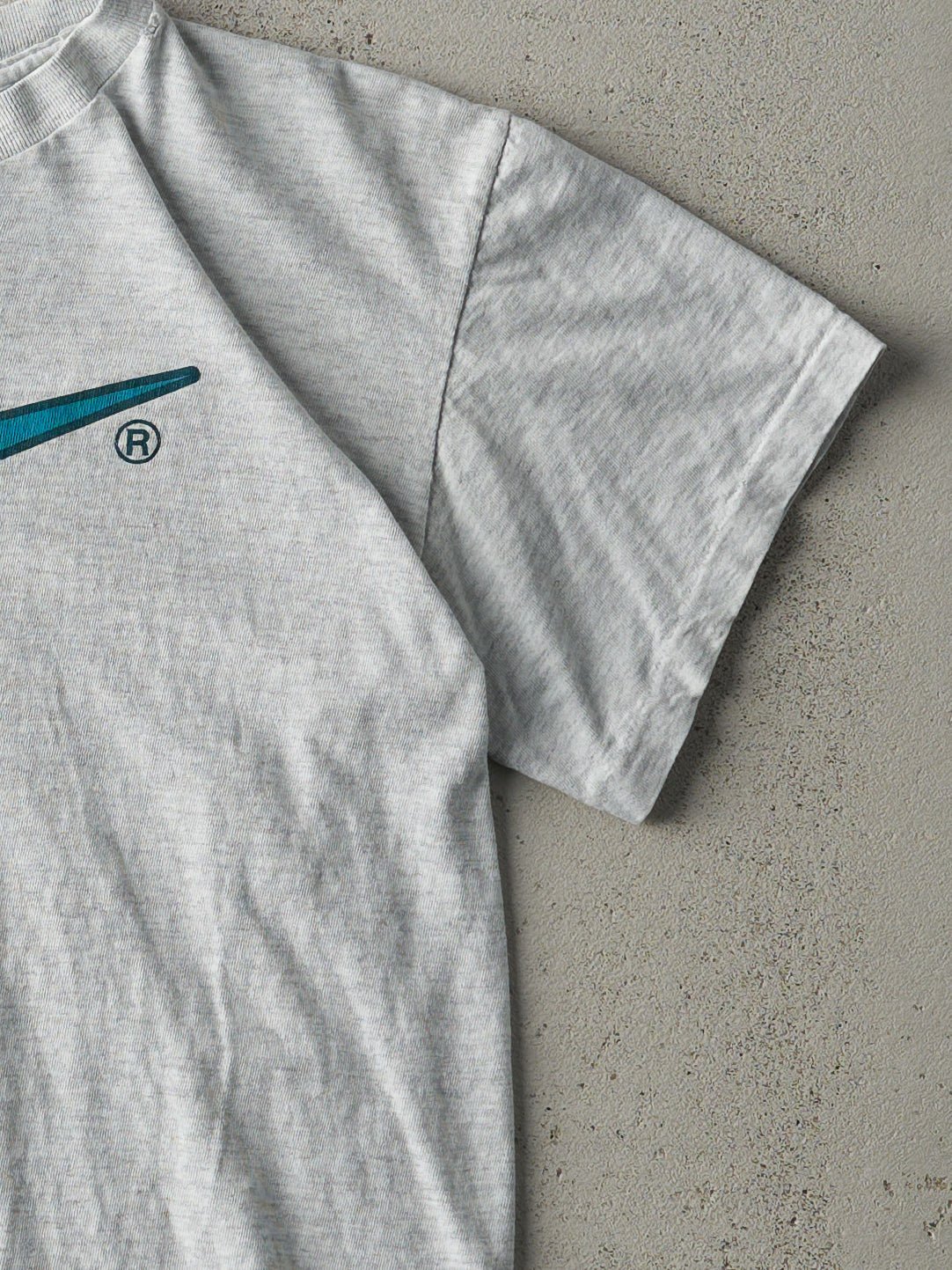 Vintage 90s Heather Grey Nike Big Swoosh Single Stitch Tee (S) - Image 3