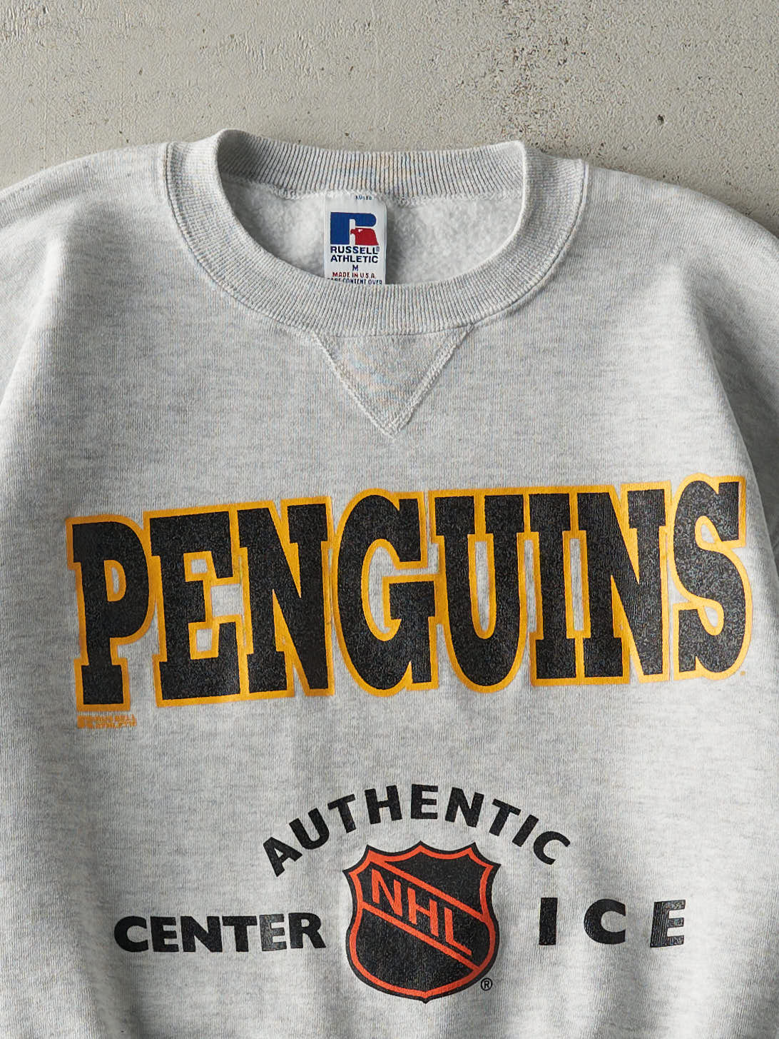 Vintage 90s Heather Grey Pittsburgh Penguins Crewneck (M) - Image 3