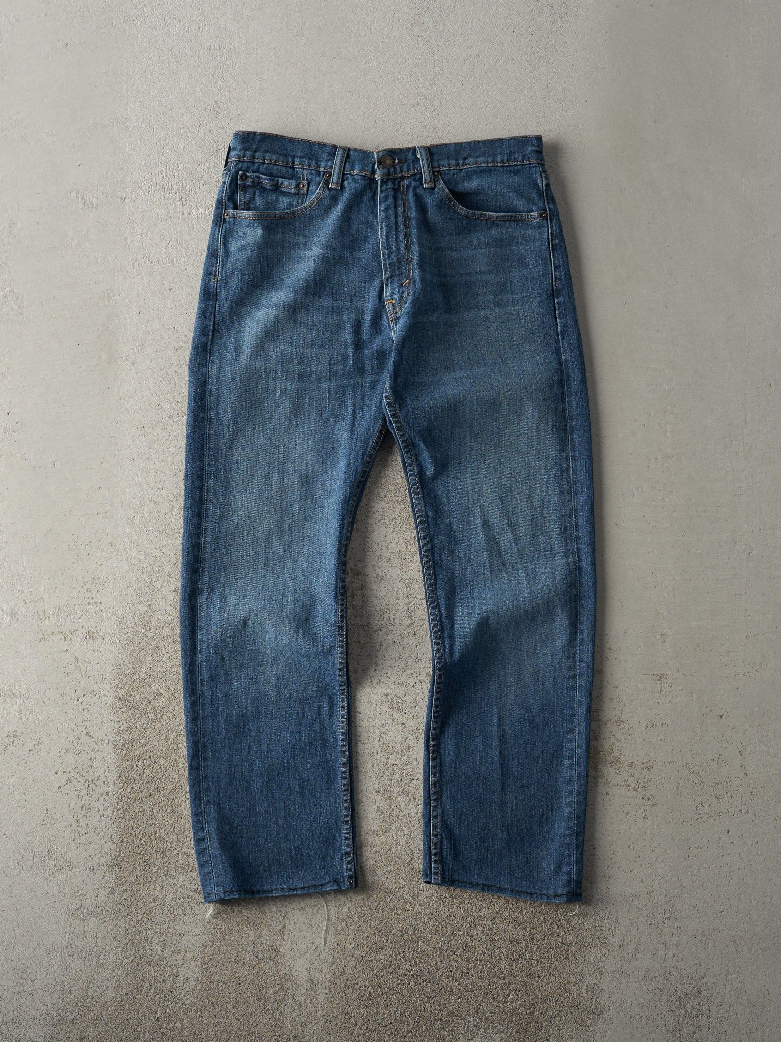 Vintage Y2K Dark Wash Levi's 505 Jeans (34x29)