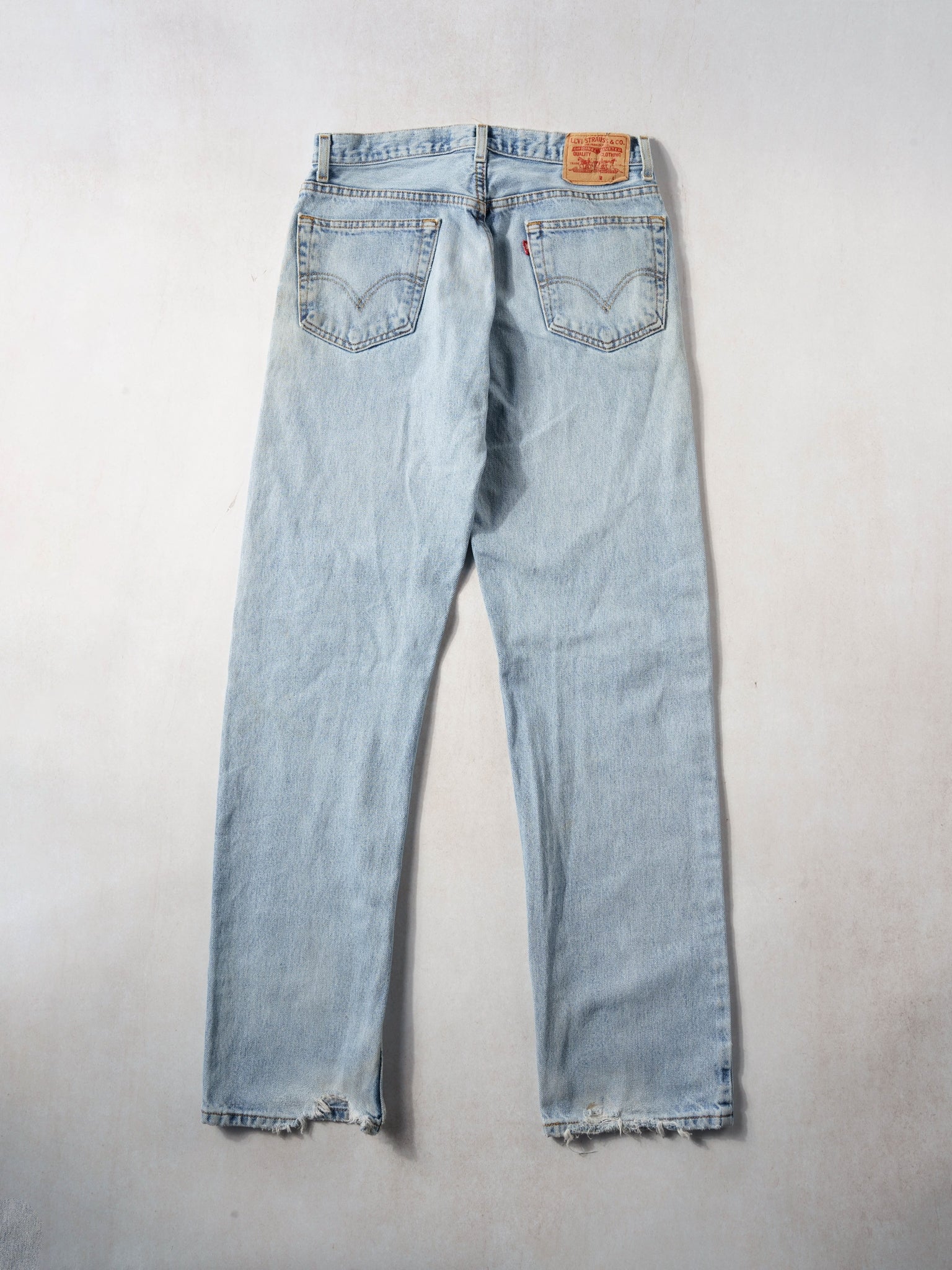 Vintage 90s Light Blue Levi's 505 Denim Jeans (32x34) - Image 2
