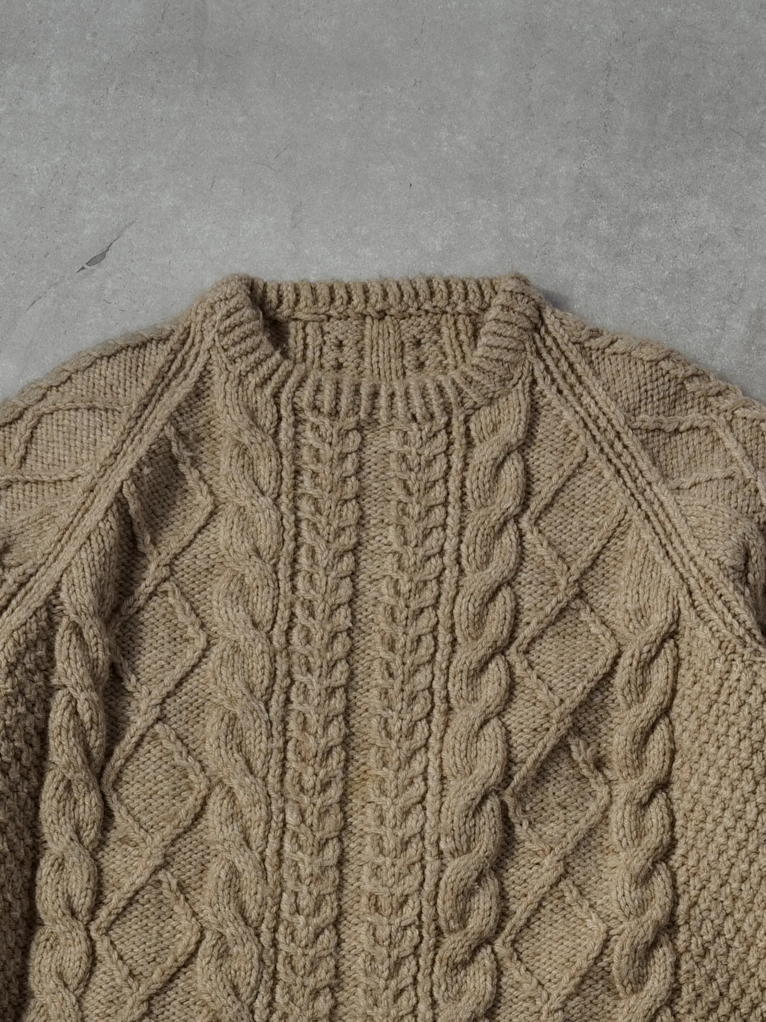 Vintage 90s Light Brown Cable Knit Patterned Sweater (S) - Image 2