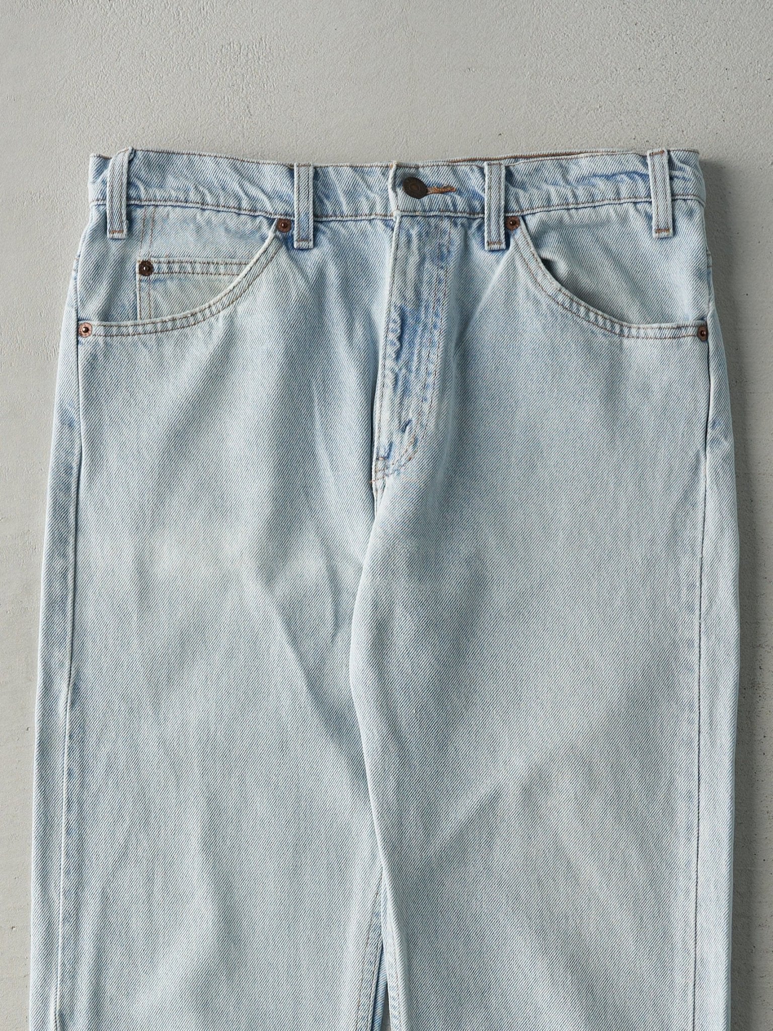 Vintage 90s Light Light Wash Levi's 505 Orange Tab Jeans (32x33) - Image 3