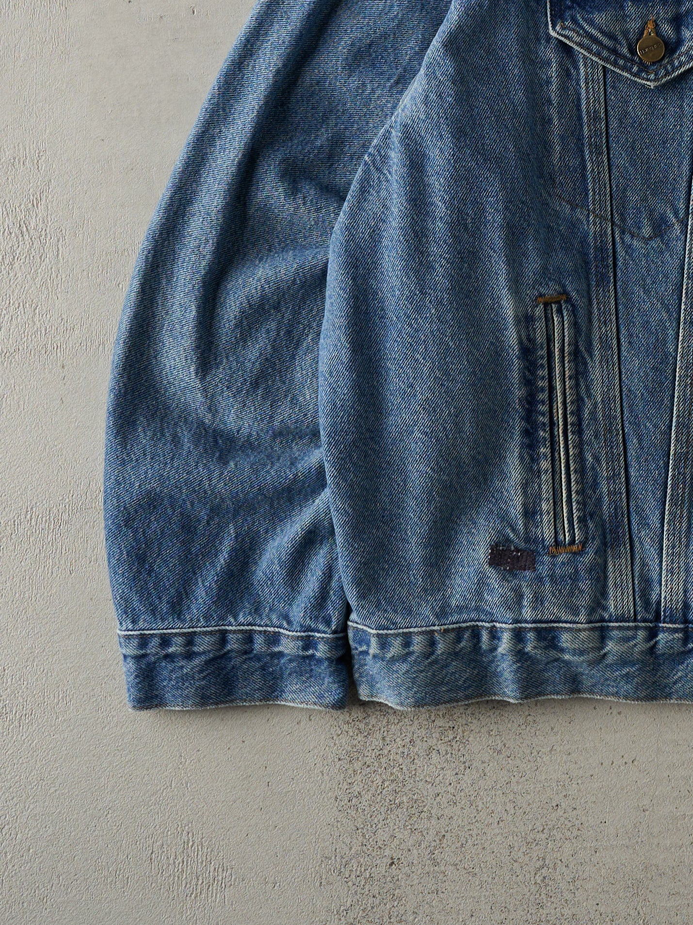 Vintage 90s Light Wash Carhartt Denim Jacket (XXL) - Image 3