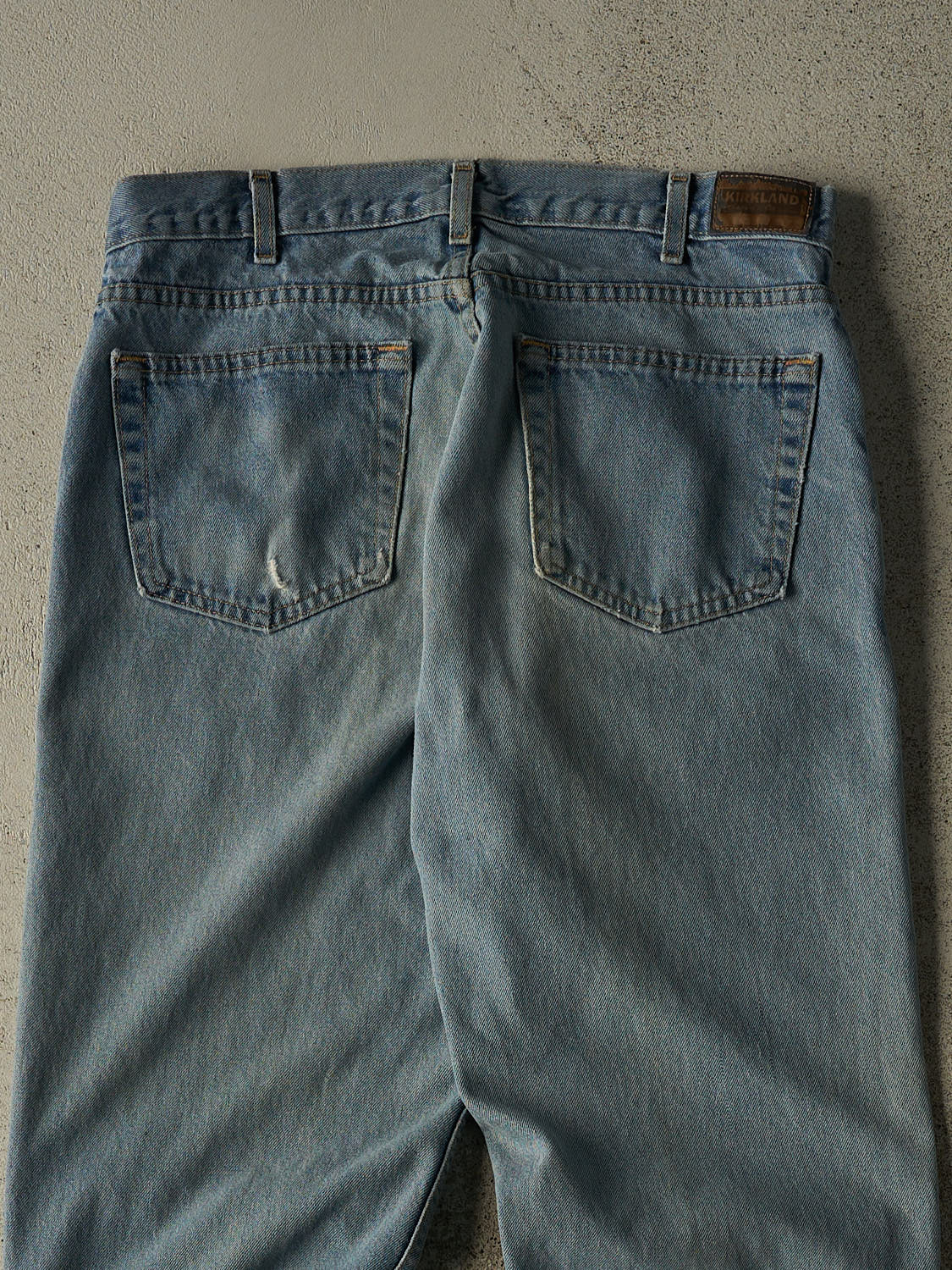 Vintage 90s Light Wash Jeans (33x33) - Image 5
