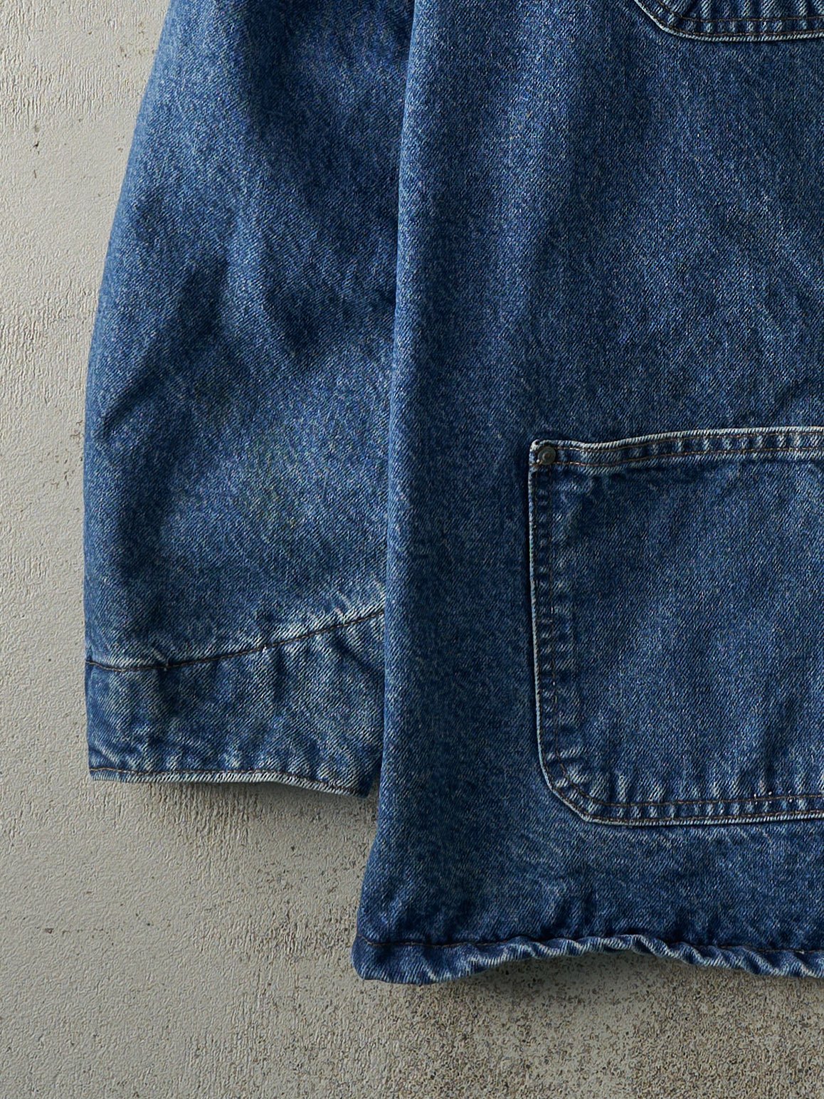 Vintage 90s Mid Wash Carhartt Blanked Lined Chore Denim Jacket (L) - Image 3