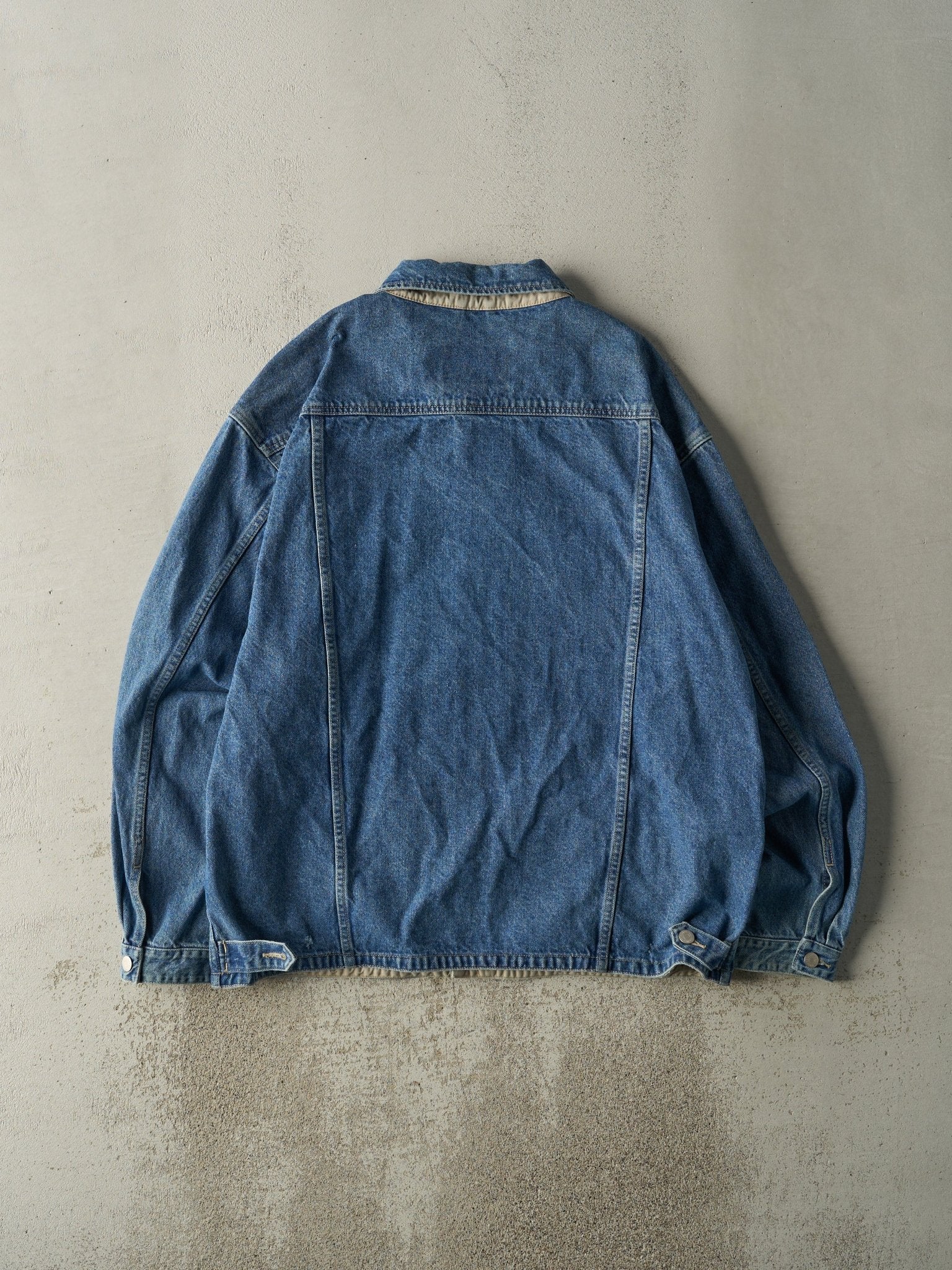 Vintage 90s Mid Wash Eddie Bauer Denim Chore Jacket (L) - Image 2