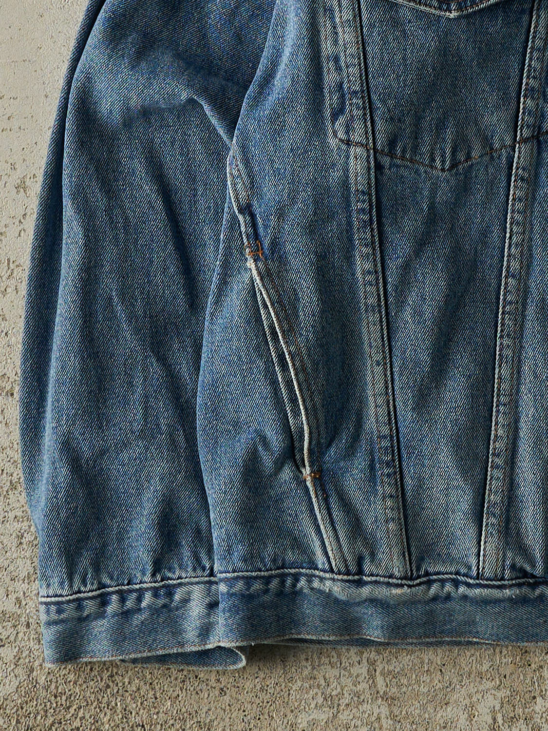 Vintage 90s Mid Wash Embroidered Denim Jacket (M/L) - Image 3