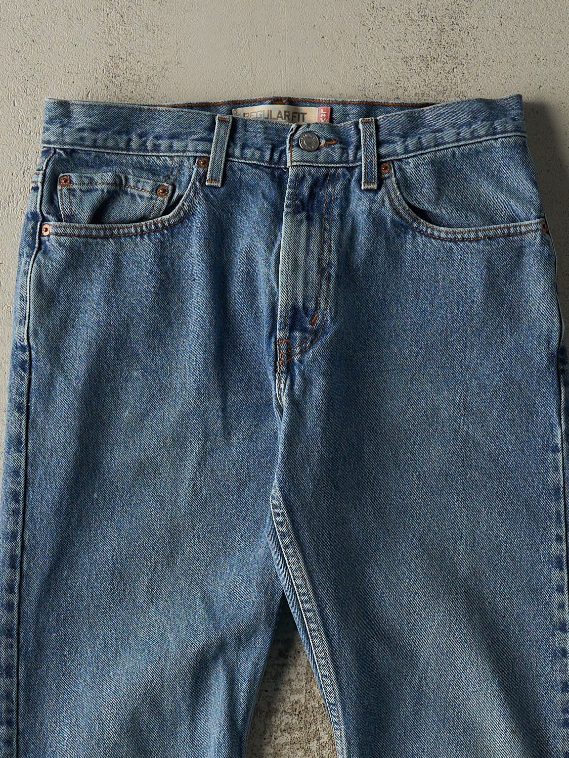 Vintage 90s Mid Wash Levi's 505 Jeans (31x29) - Image 3
