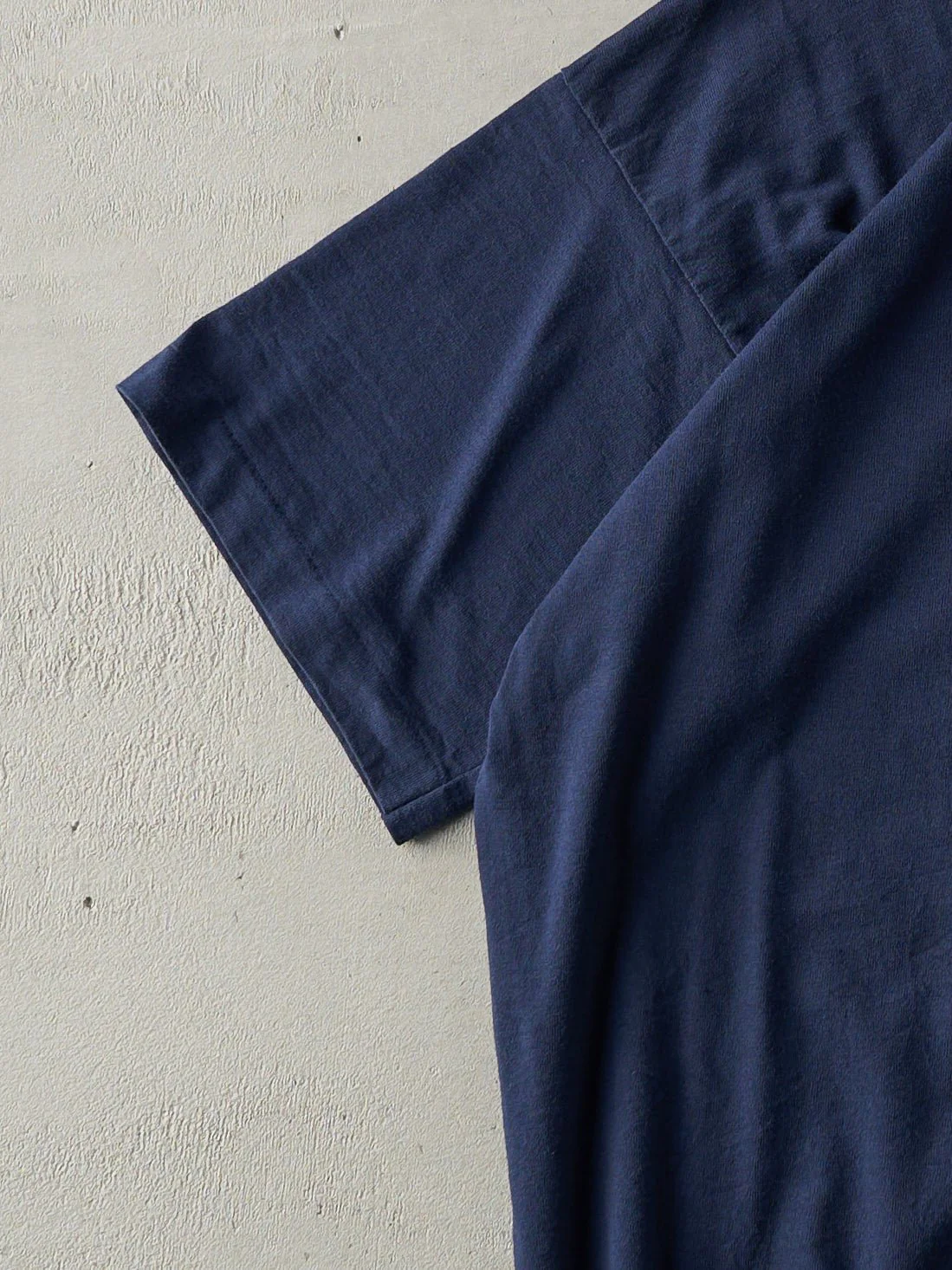 Vintage 90s Navy Blank Single Stitch Tee (L) - Image 3