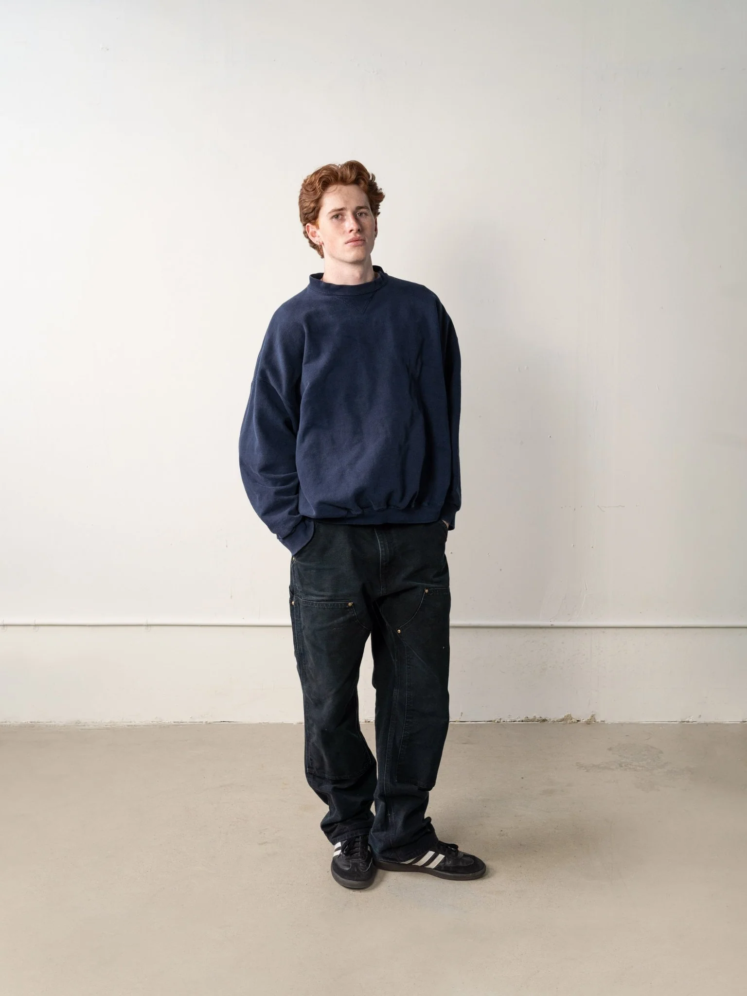 Vintage 90s Navy Blue Blank Boxy Crewneck (L) - Image 2