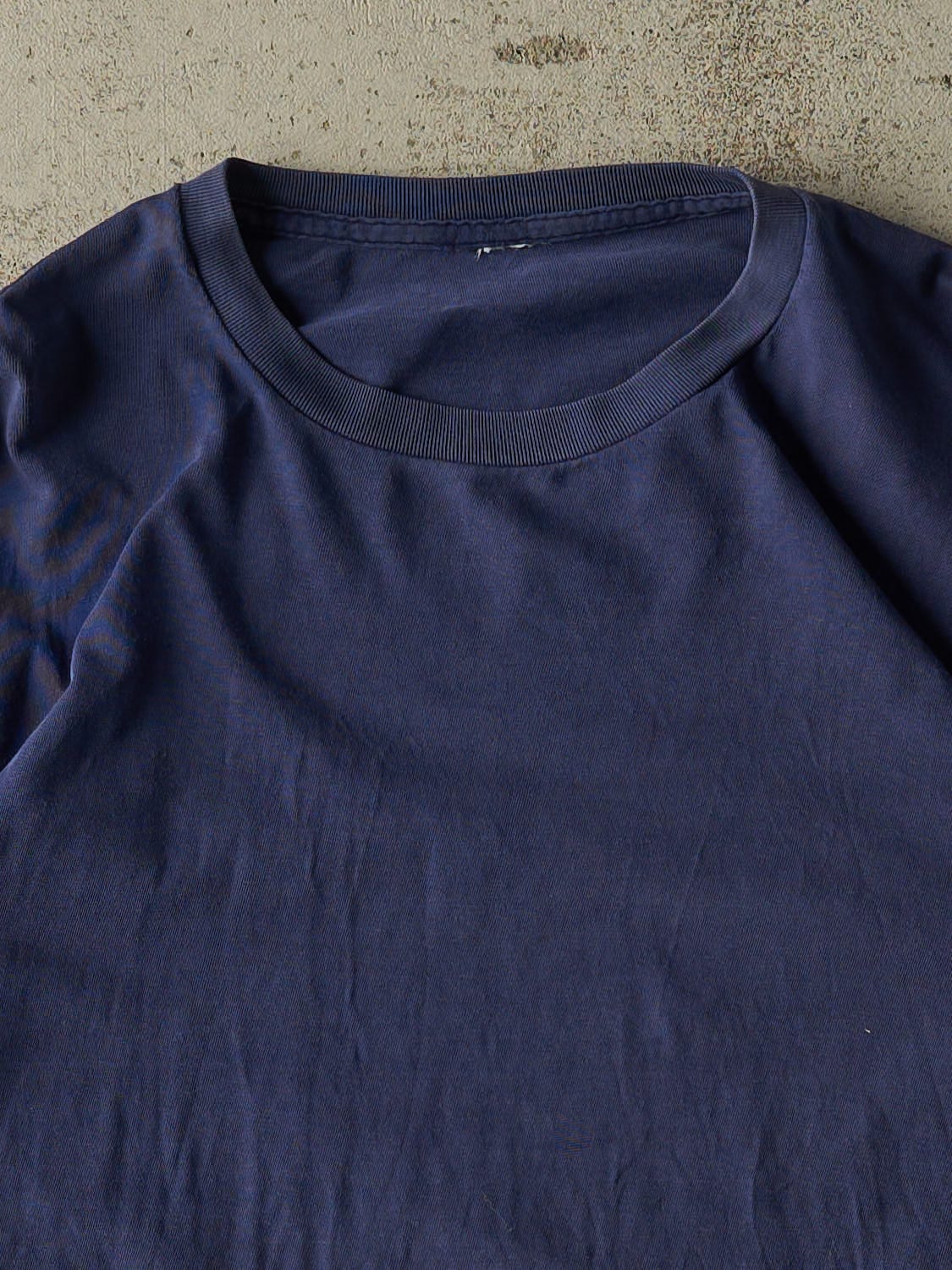 Vintage 90s Navy Blue Blank Single Stitch Tee (M) - Image 2
